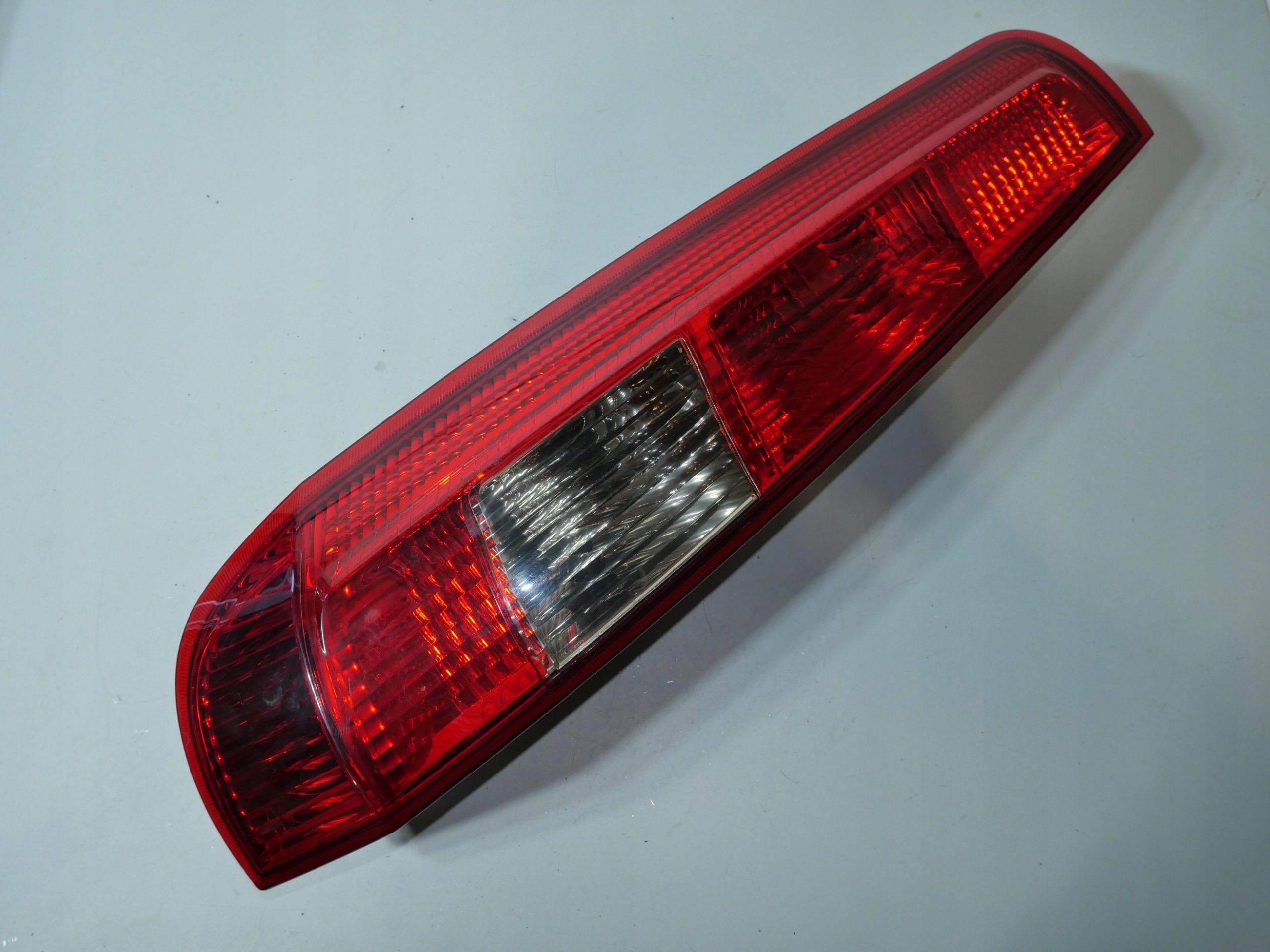 light left rear part FORD FIESTA MK6 2S5113A603B