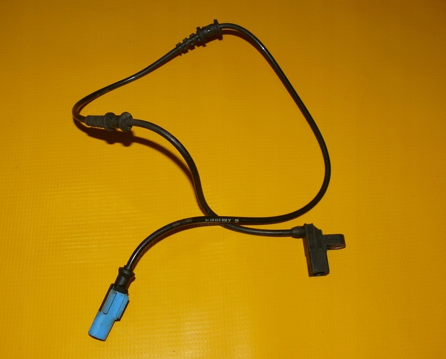 sensor ZUZYCIA KLOCKOW front MERCEDES SPRINTER II 2 W906 VW CRAFTER and