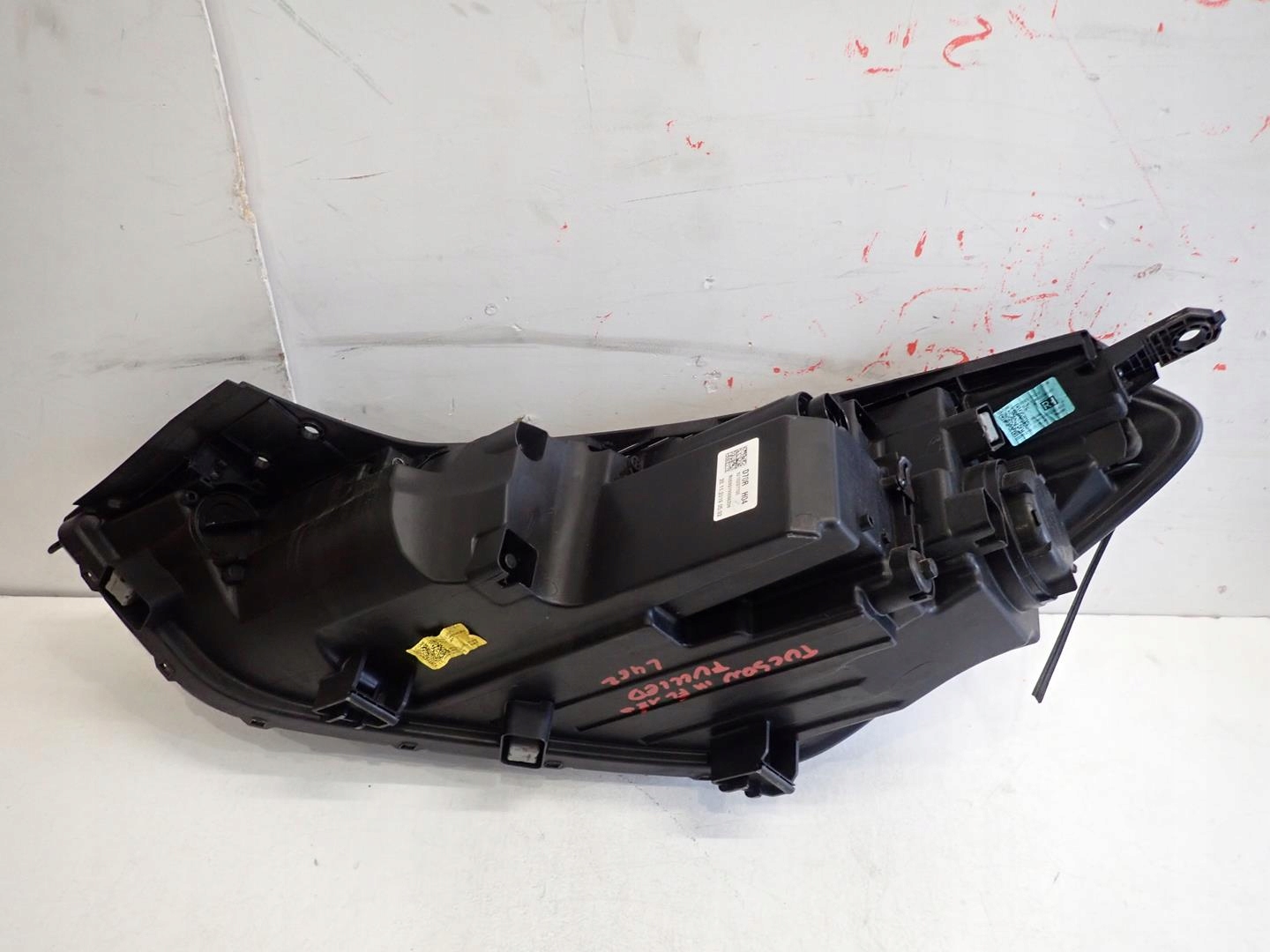 light front right HYUNDAI TUCSON III LIFT 2018- FULL LED 92102-D7700