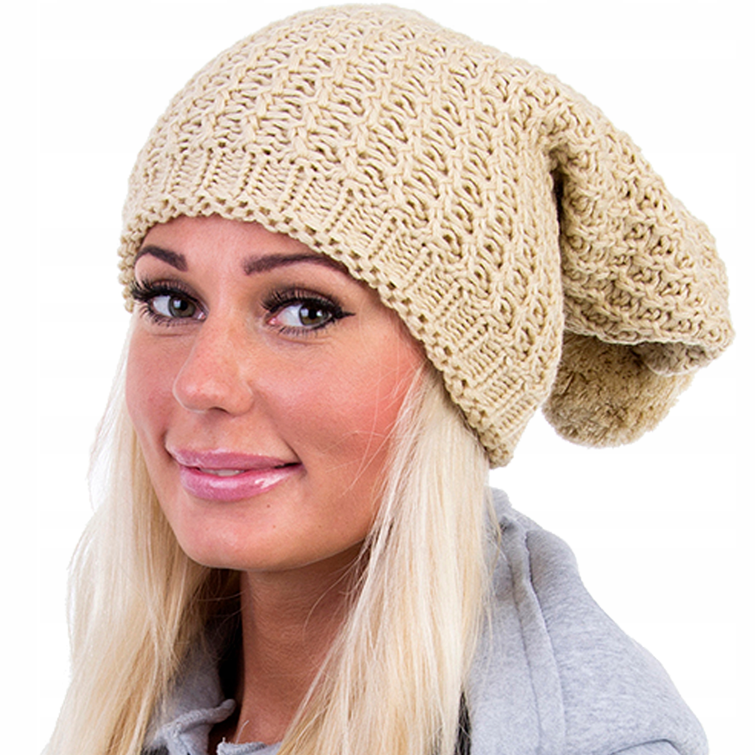 

C125 Czapka Beanie Krasnal Pompon Beż