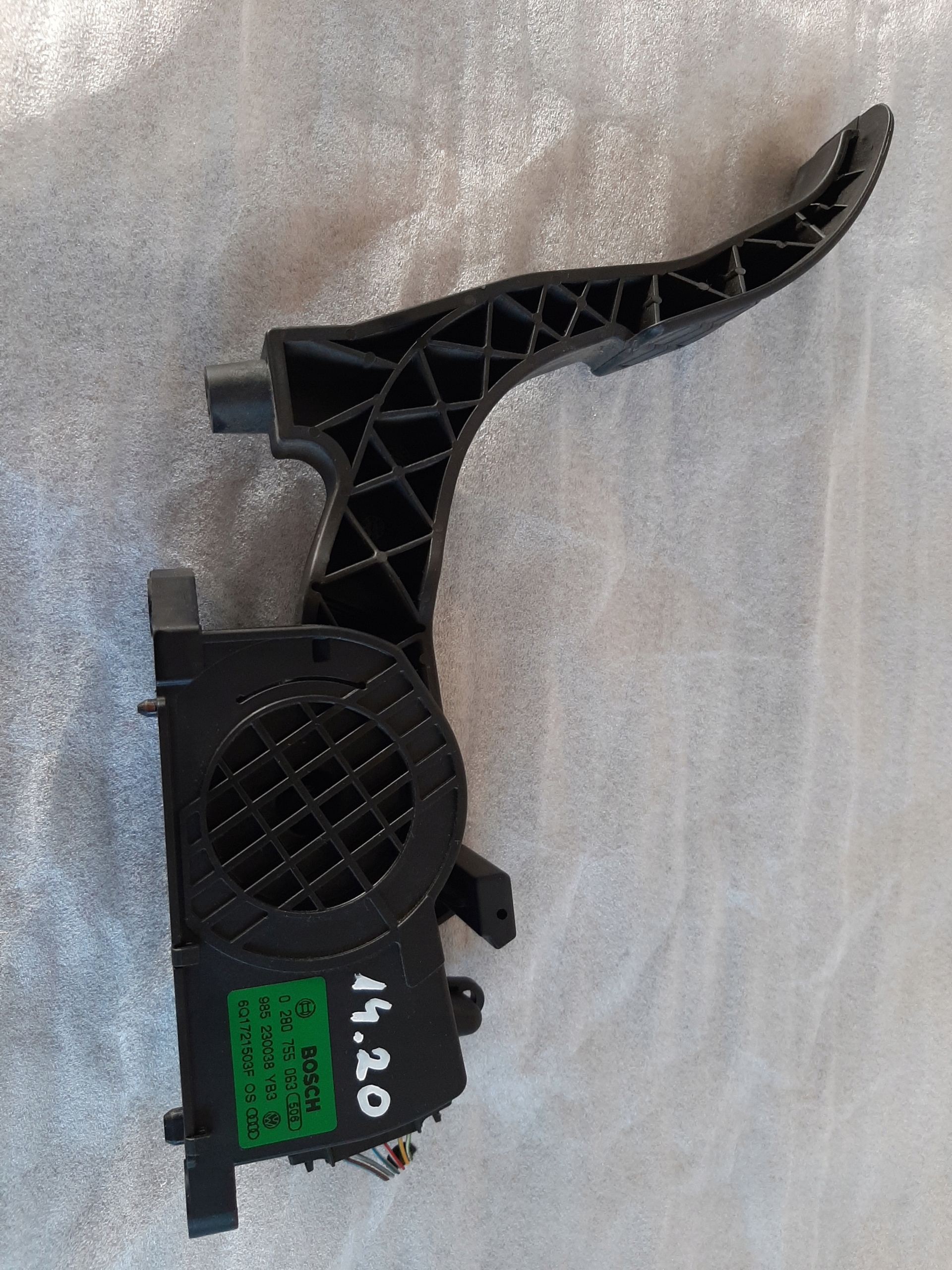 PEDAL GAZU POTENCJOMETR SKODA FABIA II ROOMSTER