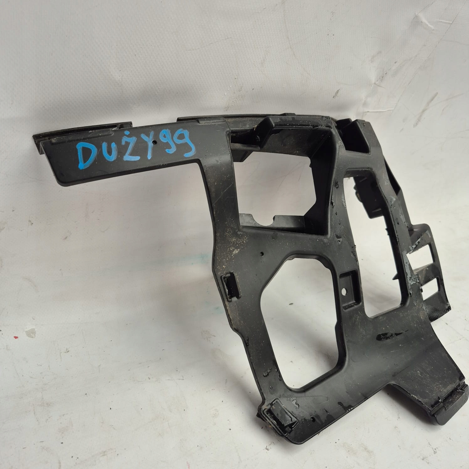 JAGUAR e-PACE X590 18r. Supporto staffa Paraurti Destra Anteriore J9D3-17C862-A
