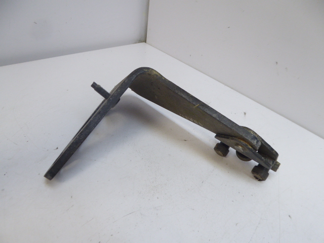 TRAFIC II ROLKA DRZWI PRZESUWNYCH Producent części Renault OE