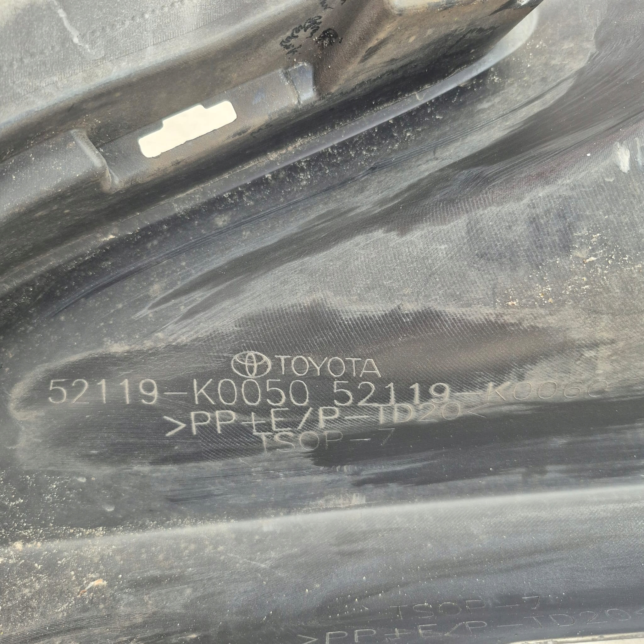 TOYOTA YARIS IV 4 20-> bumper front front