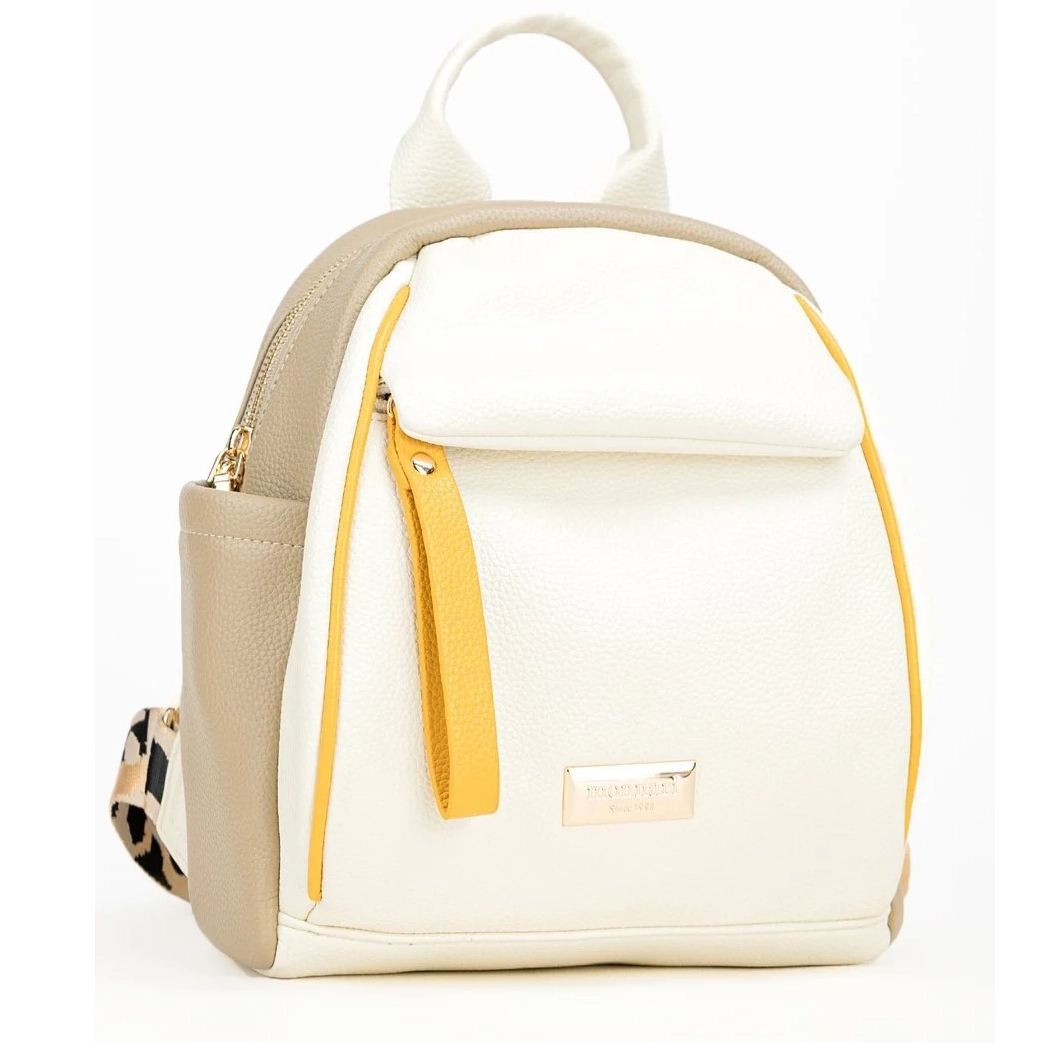 Plecak Damski Monnari Miejski Czarny Logo Praktyczny Stylowy Miejski