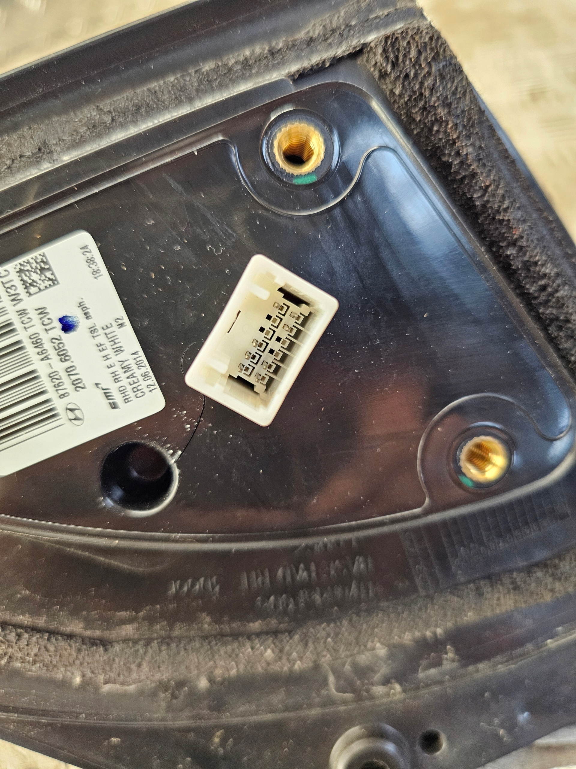 HYUNDAI I30 II mirror right 8PIN