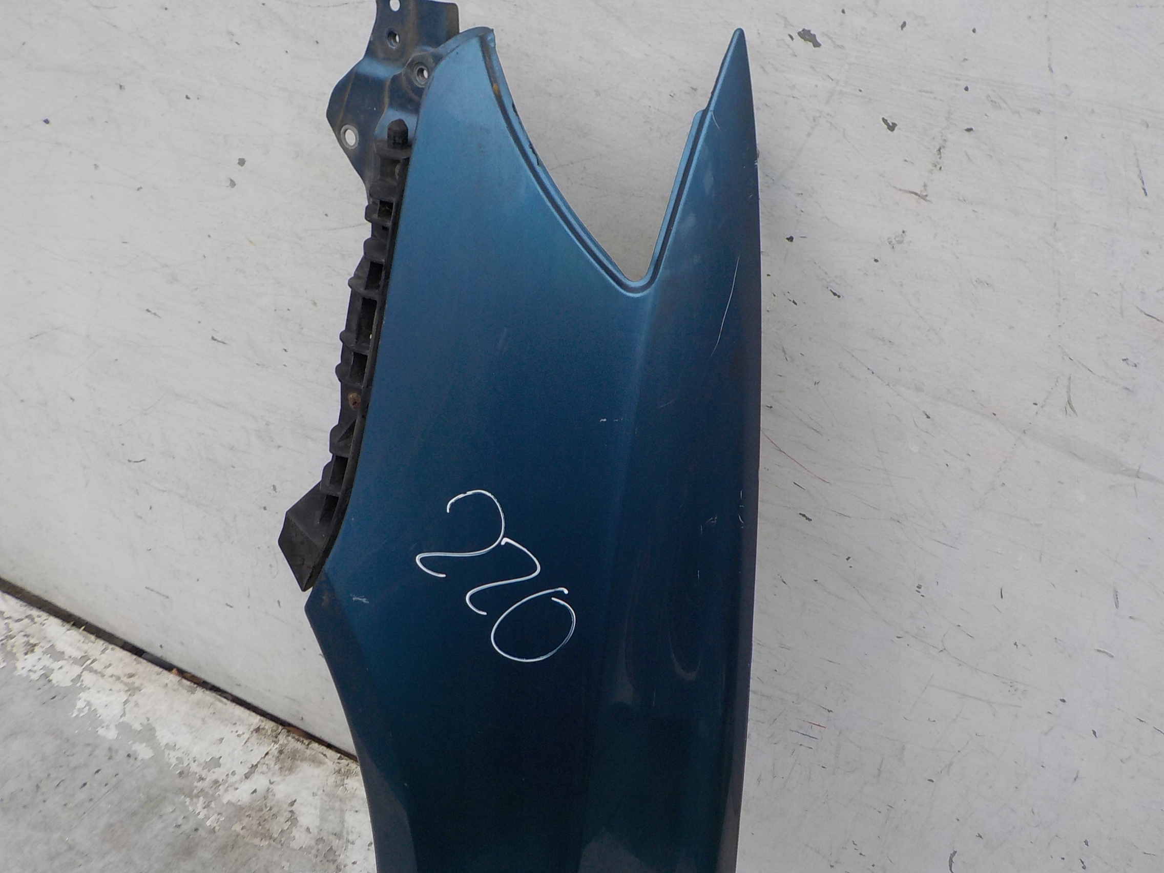 220 SUBARU LEGACY IV LIFT fender left front