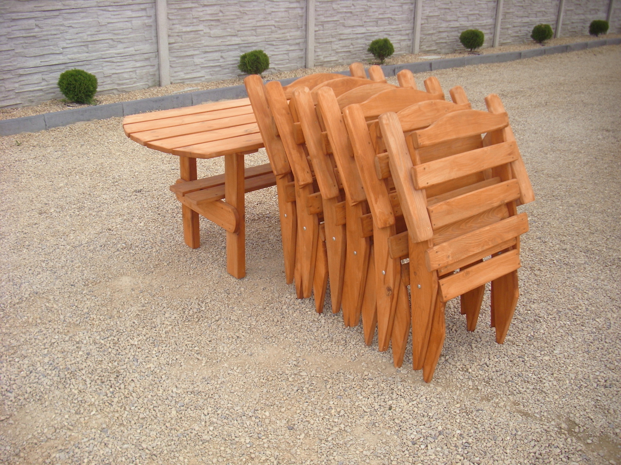 Meble ogrodowe składane. Krzesła stolik Linia Prosta