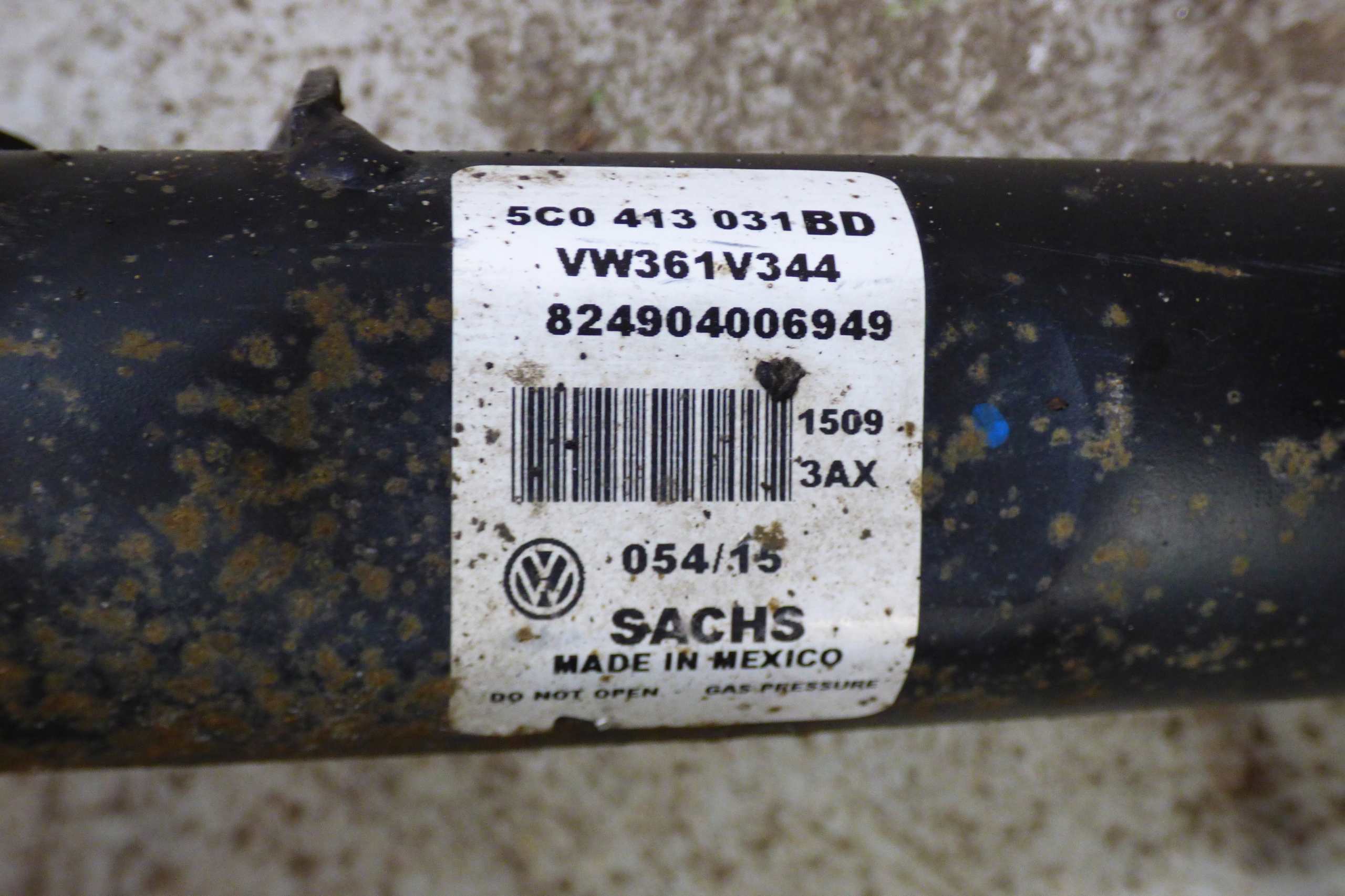 McPherson shock absorber swing left right 100%OK VW JETTA 6 VI 5C 2.0 TDI