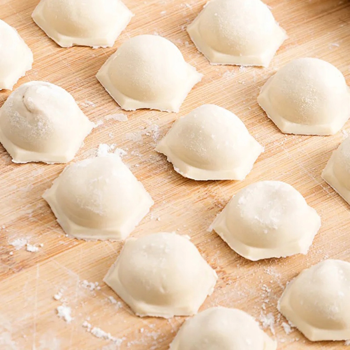 FORMA DO ROBIENIA KLUSEK PELMENI WYKRAWACZ DA21 Marka Aptel