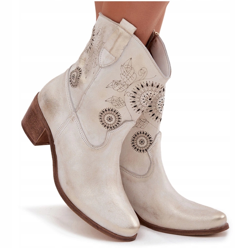 Kotníkové Boty Z Přírodního Semiše A Ažurové Podpatky Zazoo 3844 Zlatý Protlak 36