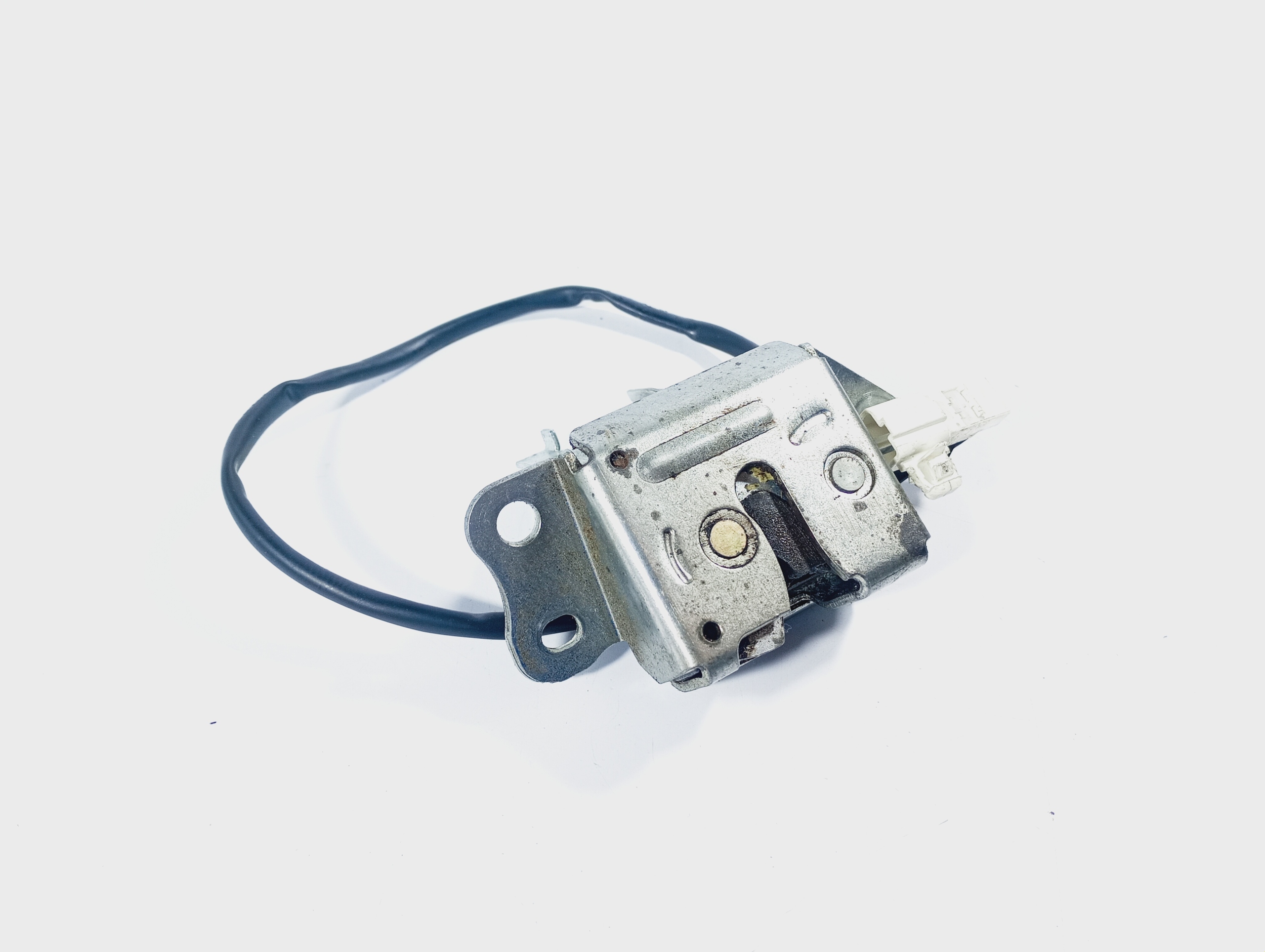 lock bonnet boot rear rear part Toyota Yaris and 1 99-05