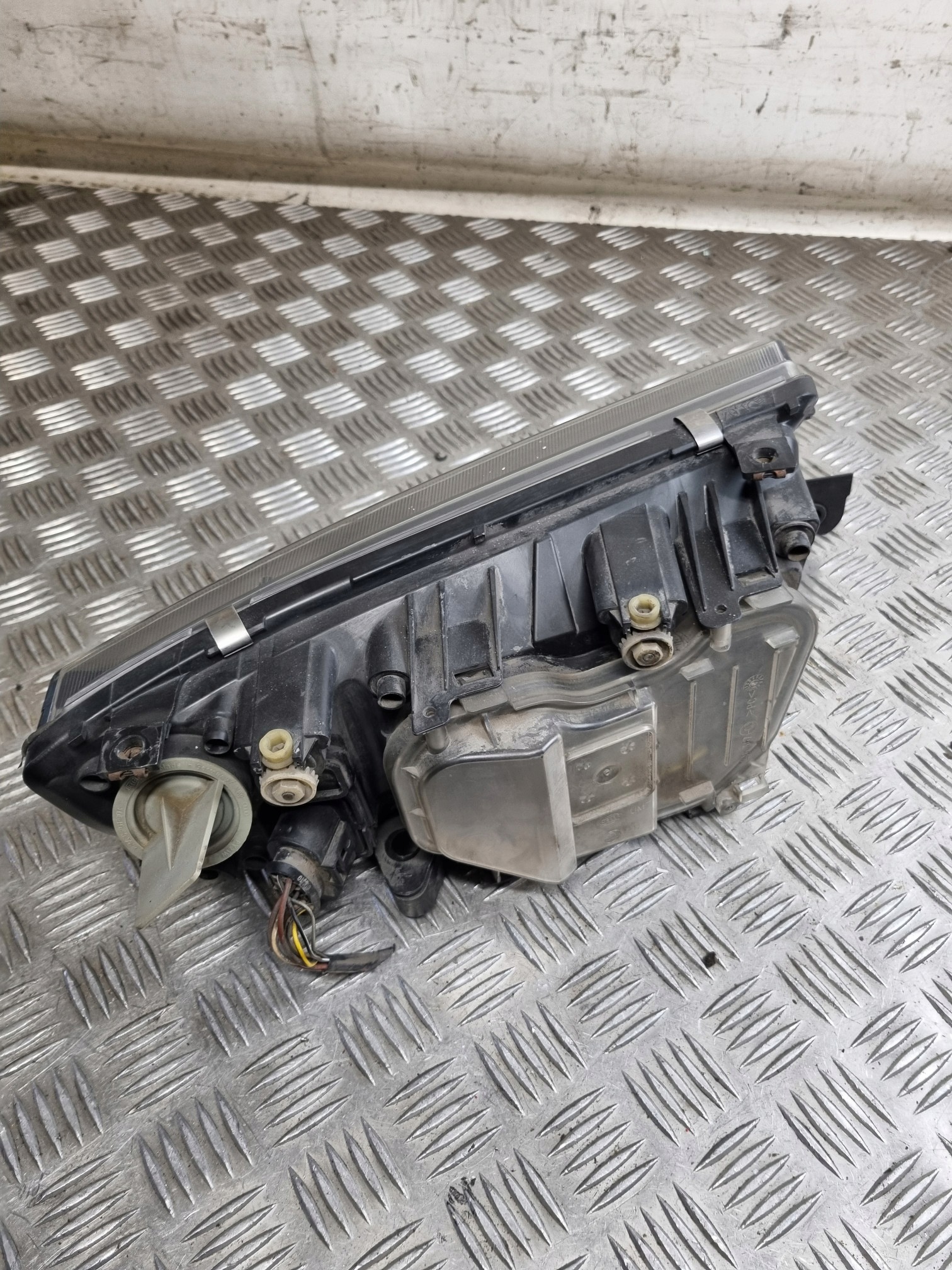 light left front SKODA FABIA