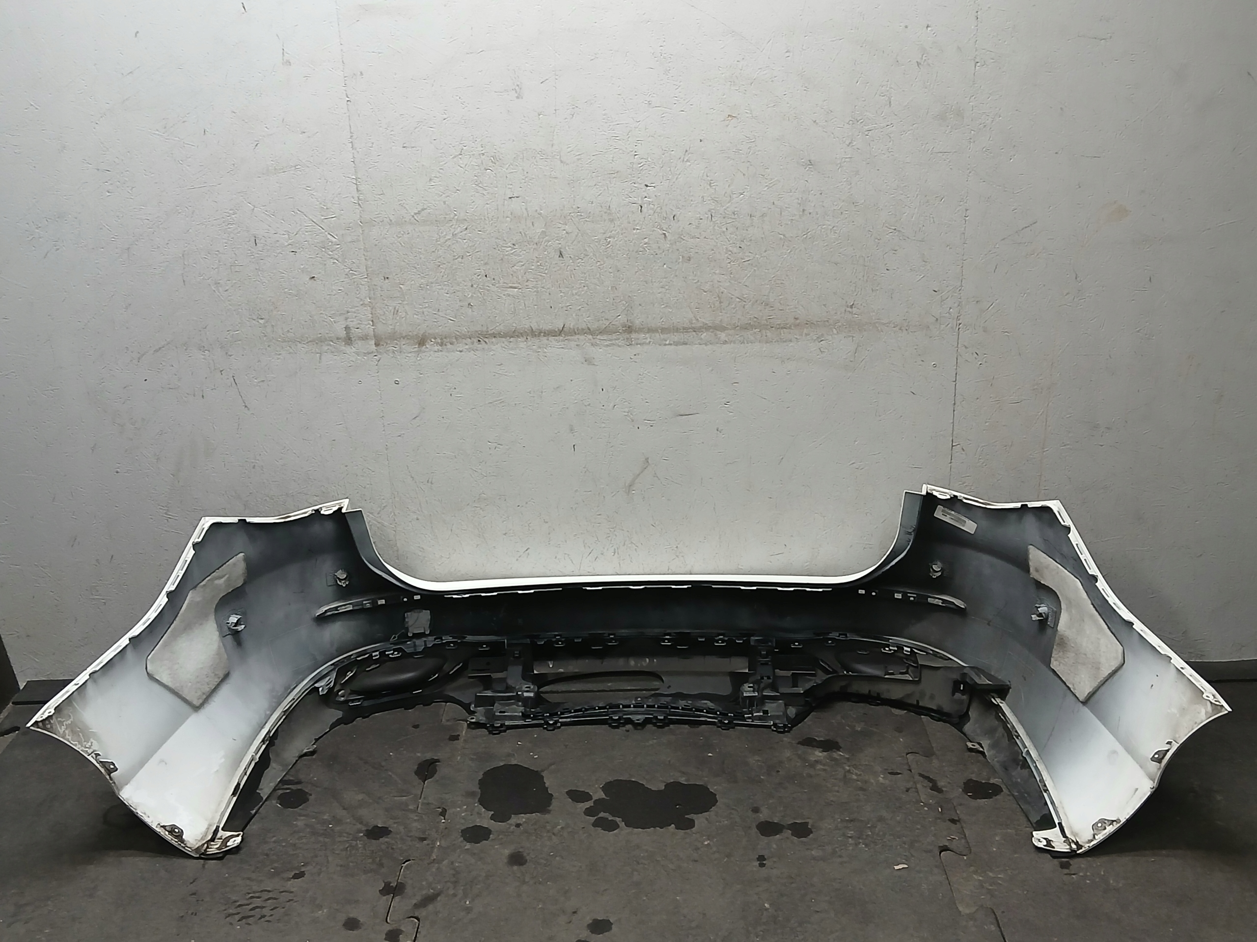 Stoßstange heck MERCEDES C KLASA W206 KOMBI