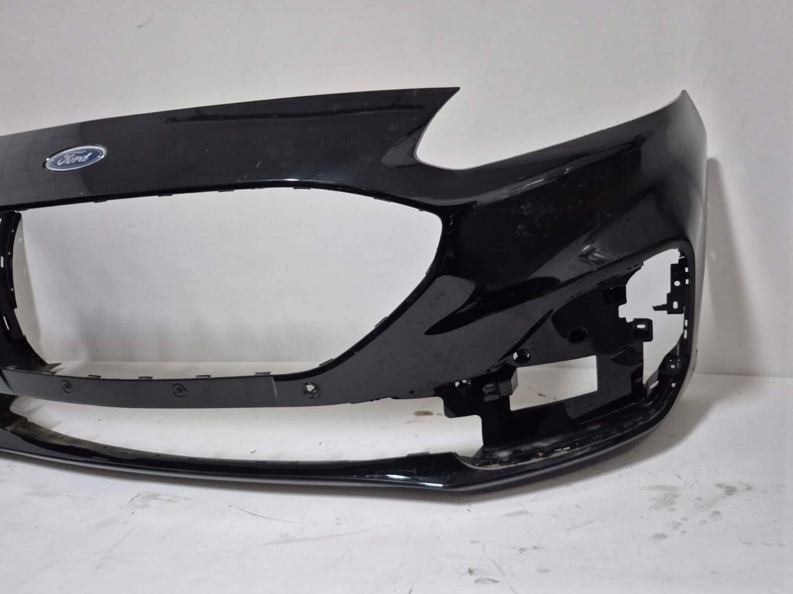 FORD KUGA III 3 MK3 ST-LINE 19-24 bumper front front PDC