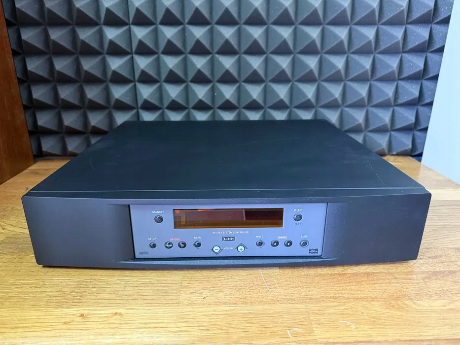 Przedwzmacniacz Linn Preamp LINN AV 5103