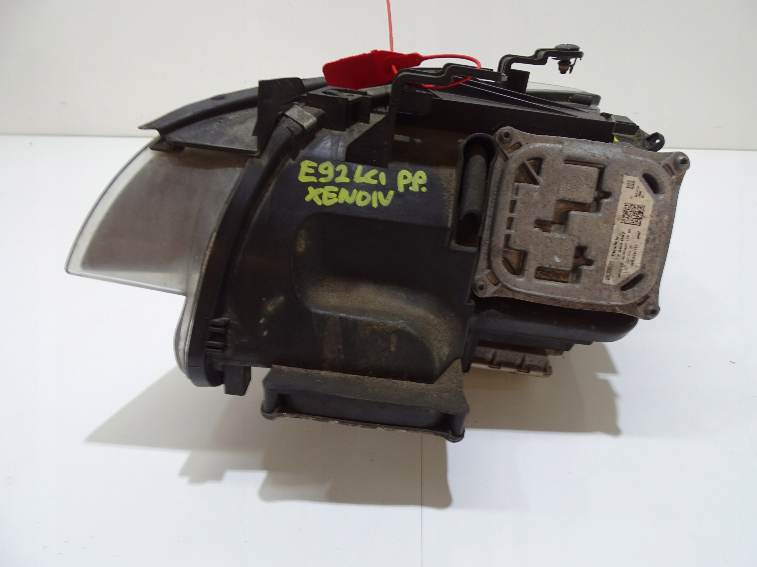 light right front BMW E92 LIFT XENON 7239930