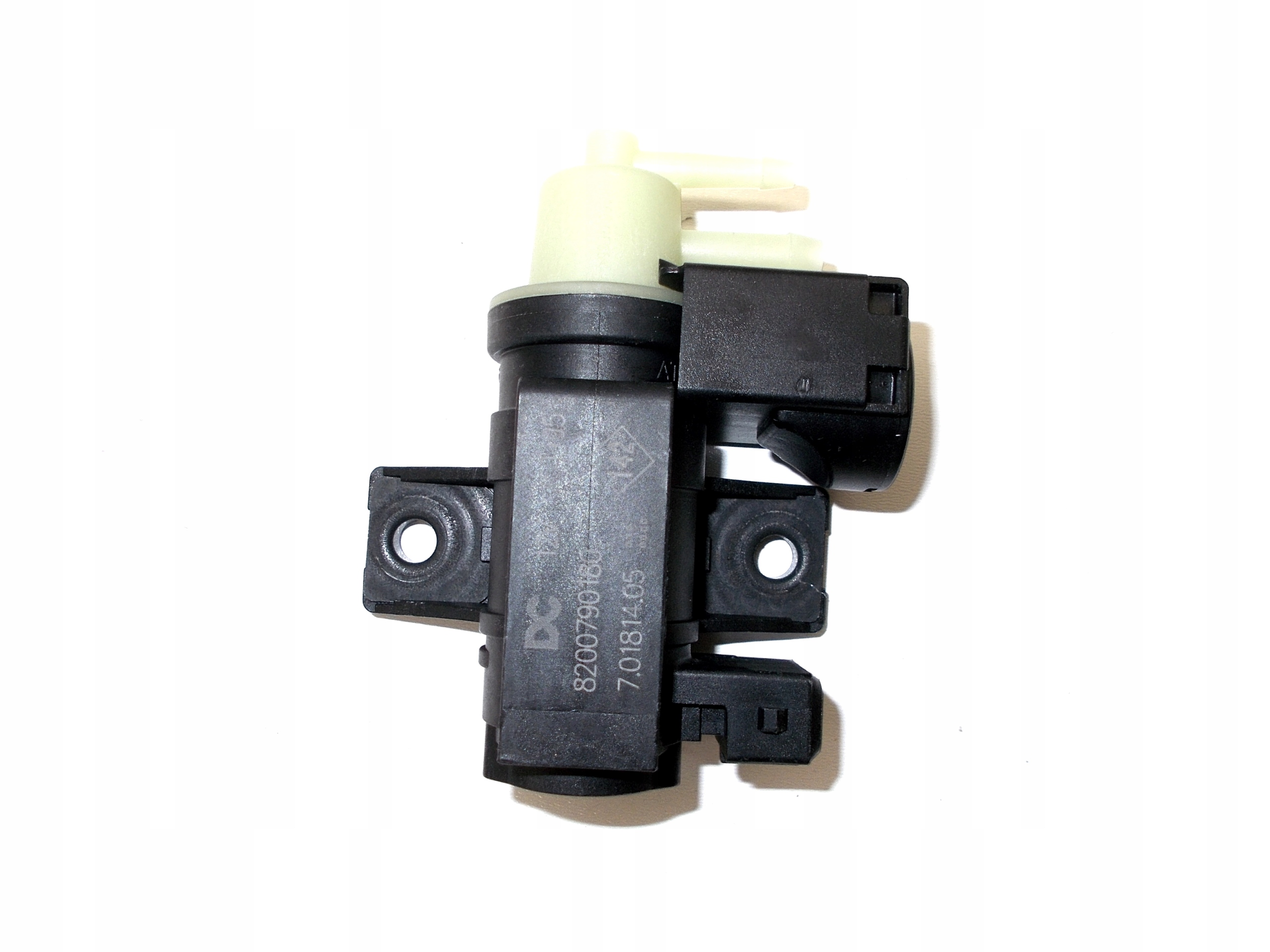 Zawór czujnik N75 turbiny RENAULT Scenic III 3 Numer katalogowy części 8200790180