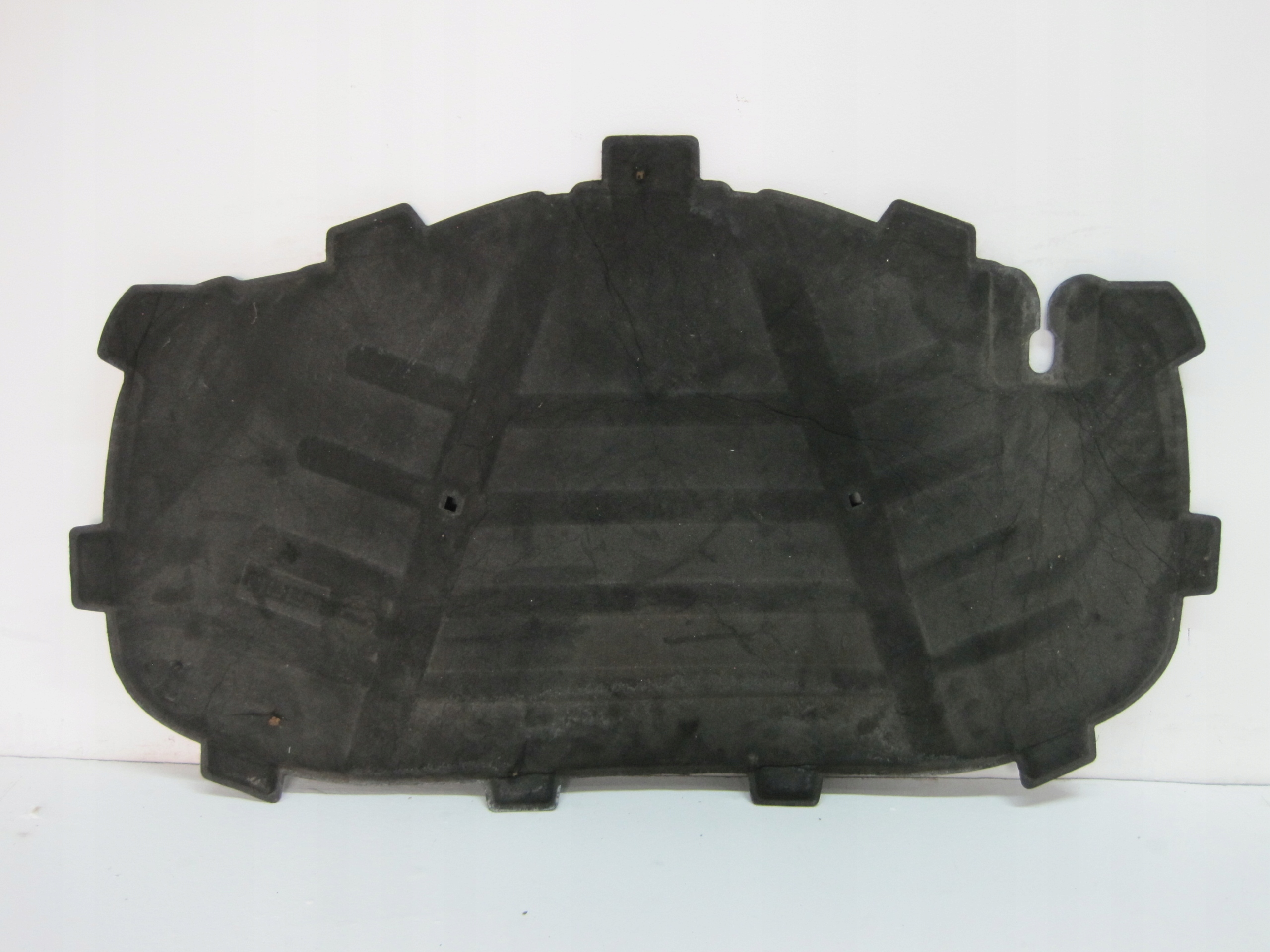 Insonorisation du capot AUDI A3 8V6