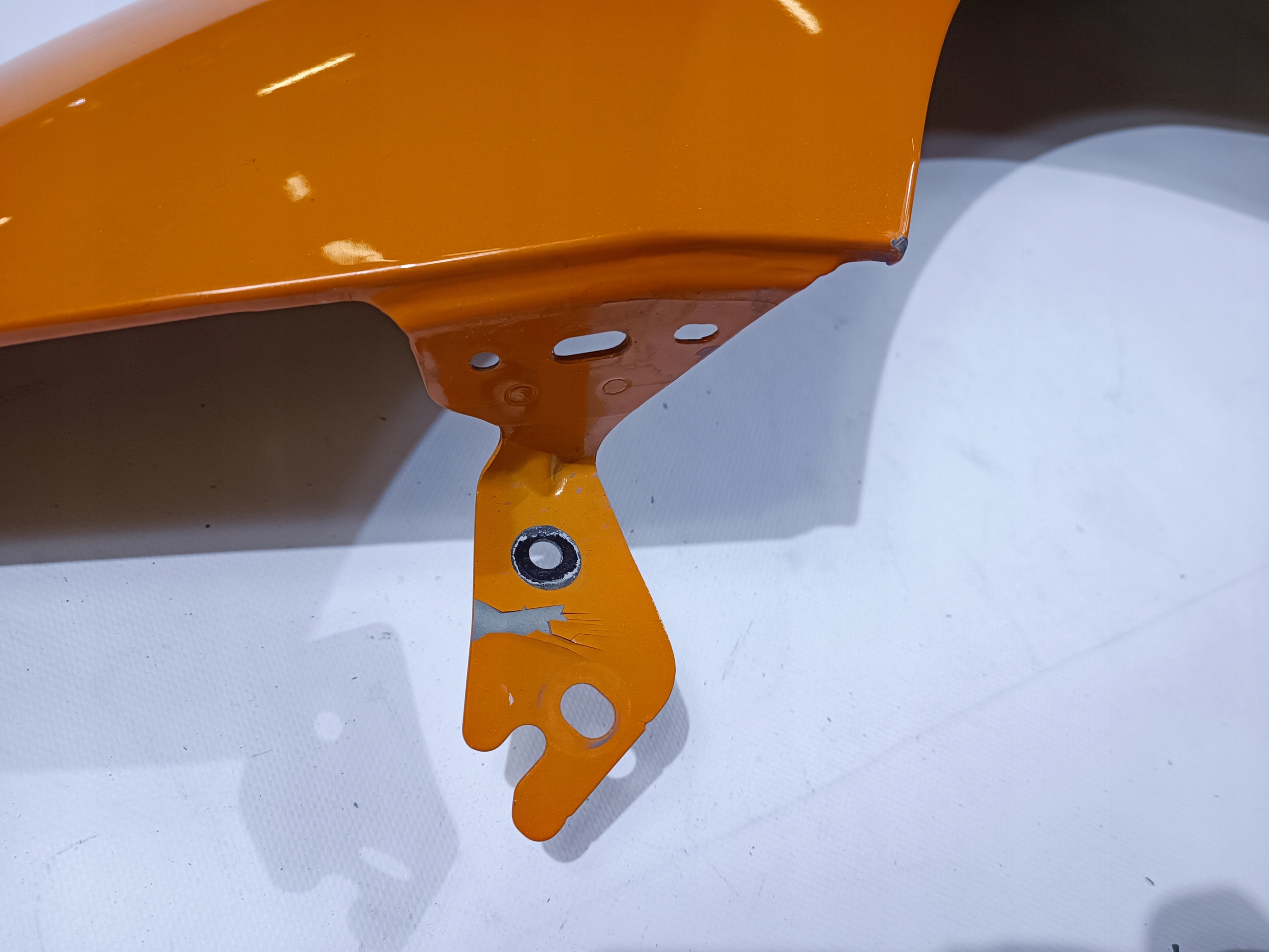 fender front front left Ford Mustang VI 2017