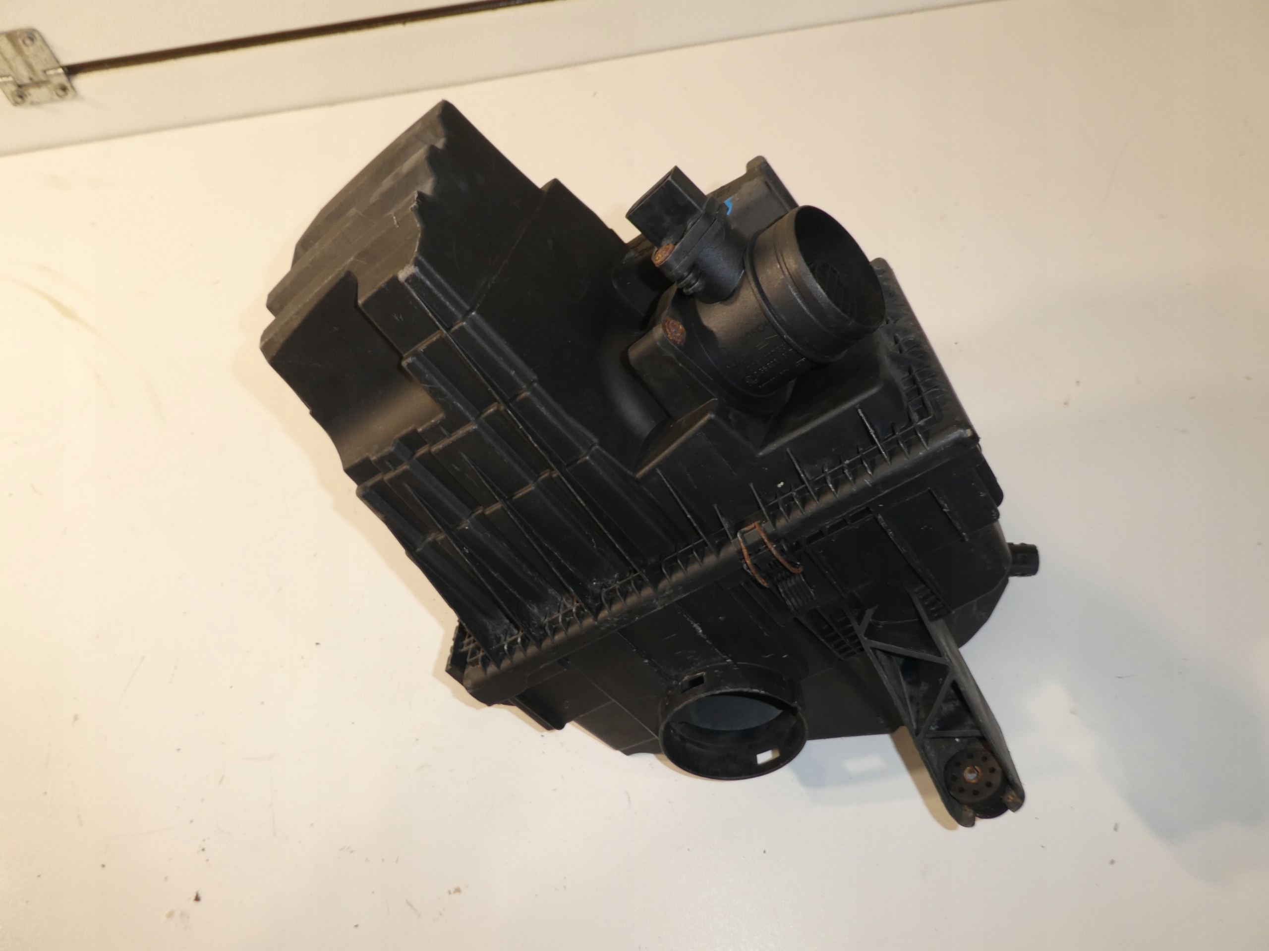 VW T5 luftfiltergehäuse 7H0129601