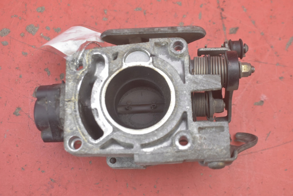 Valvola a farfalla FORD FIESTA MK4 1.2 74 KM 96-00