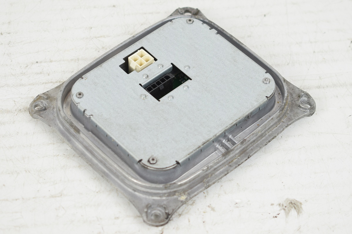 control unit XENON LED AUDI 8K0907472