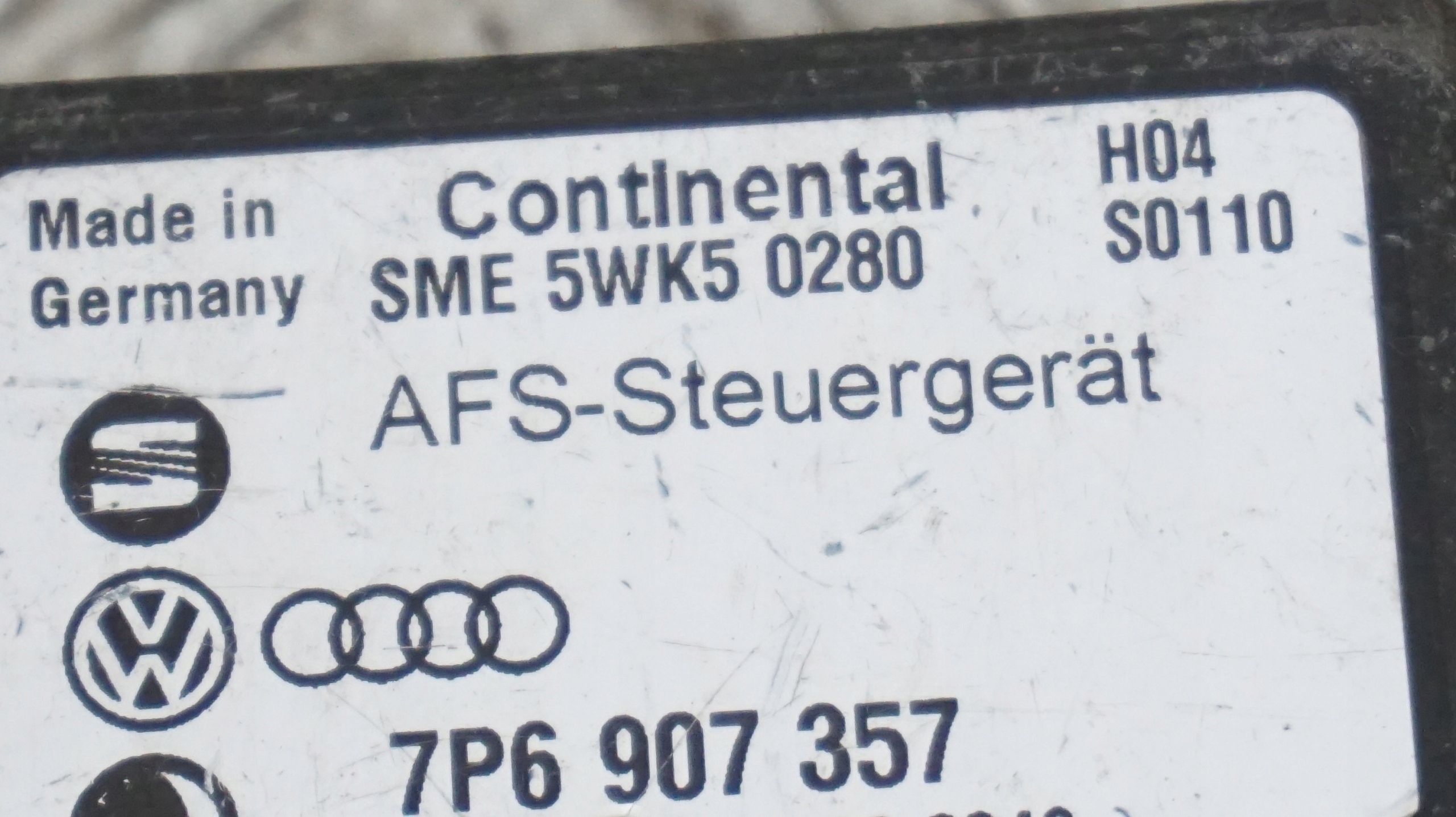 VW TOUAREG II MODUŁ SETROWNIK ŚWIATEŁ 7P6907357 Producent części Continental