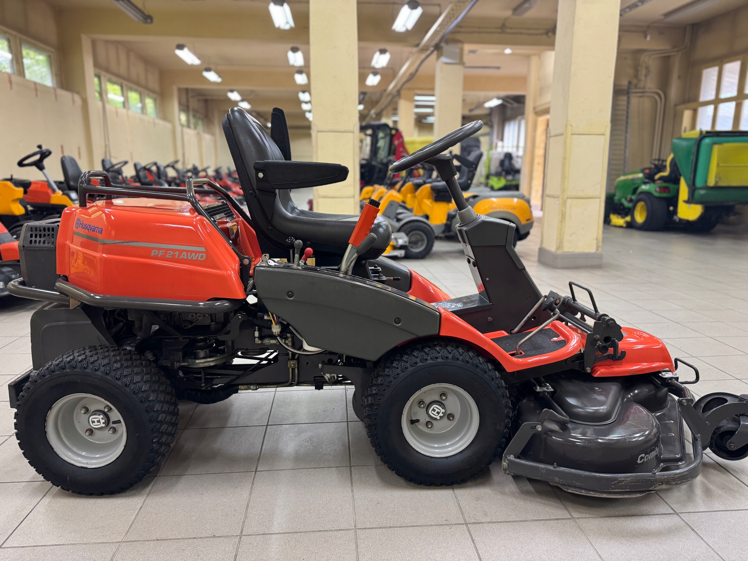 Husqvarna Rider Proflex 21 Husqvarna Pf21awd Riding Mower