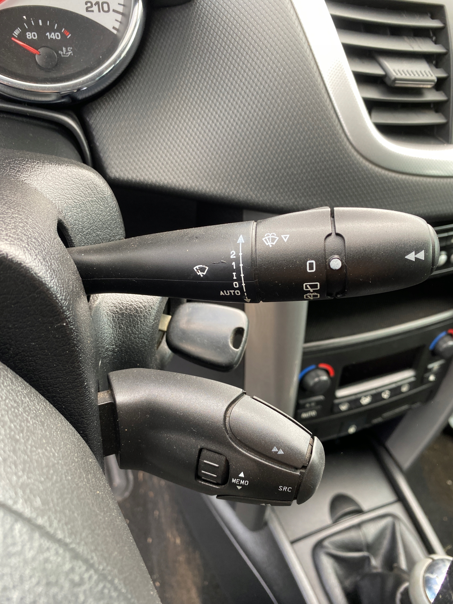 switch light switch ZESPOLONY 1.6 16V Peugeot 207 SW 07-13