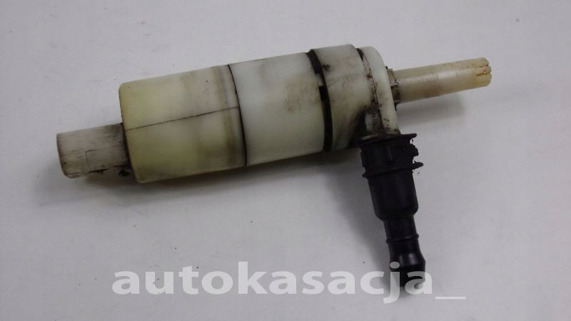 MERCEDES E W210 POMPKA SPRYSKIWACZY REFLEKTORÓW Typ samochodu Samochody osobowe