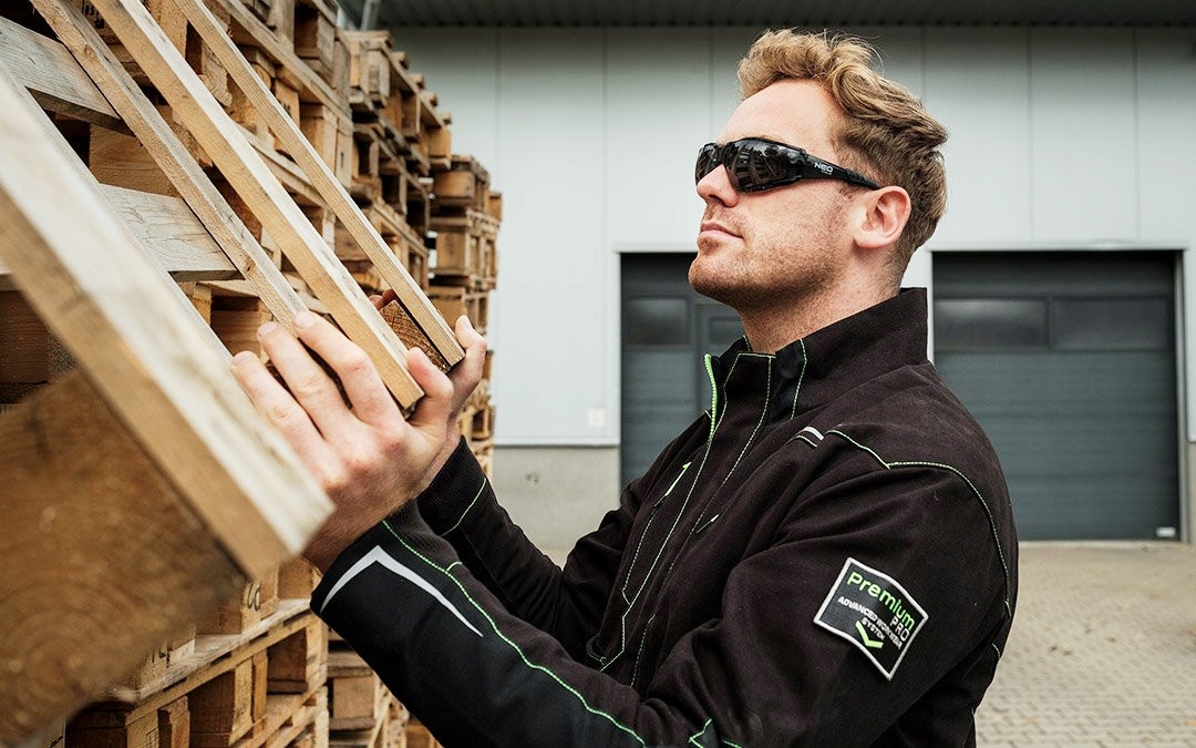 OKULARY ROBOCZE OCHRONNE Z WKŁADKĄ PIANKOWĄ PRZYCIEMNIANE CIEMNE DO PRACY EAN (GTIN) 5907558495577