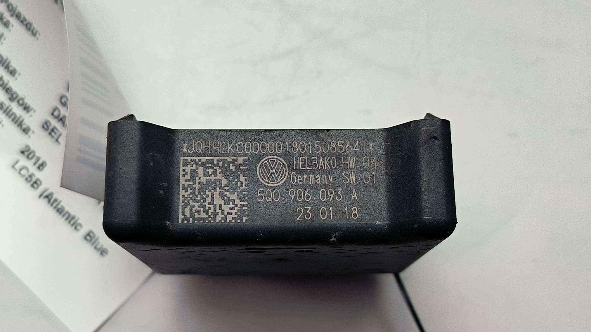 module 5Q0906093A pompe carburant VOLKSWAGEN GOLF VII LIFT