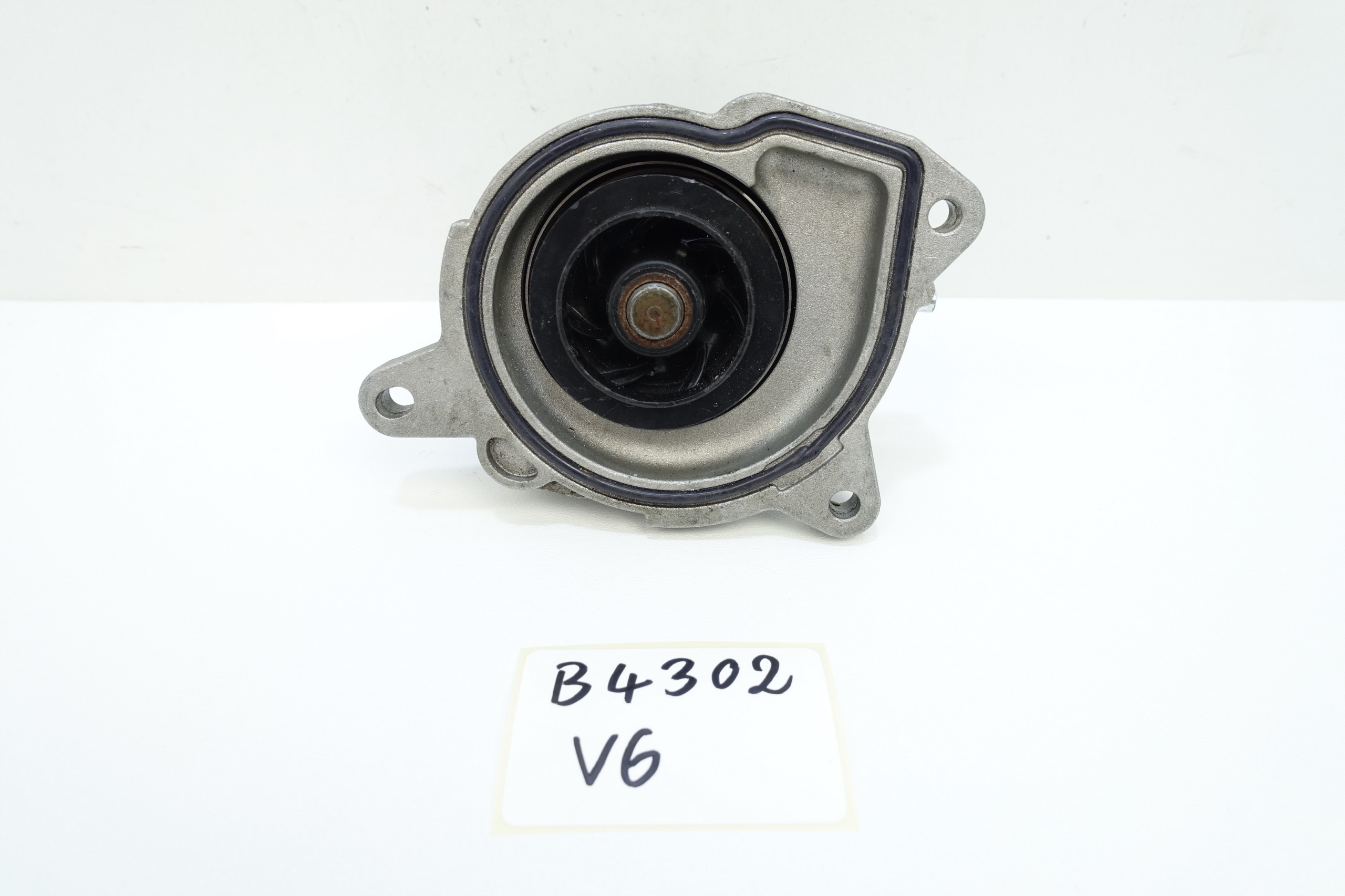 water pump VW POLO GOLF TOURAN 03F121004E