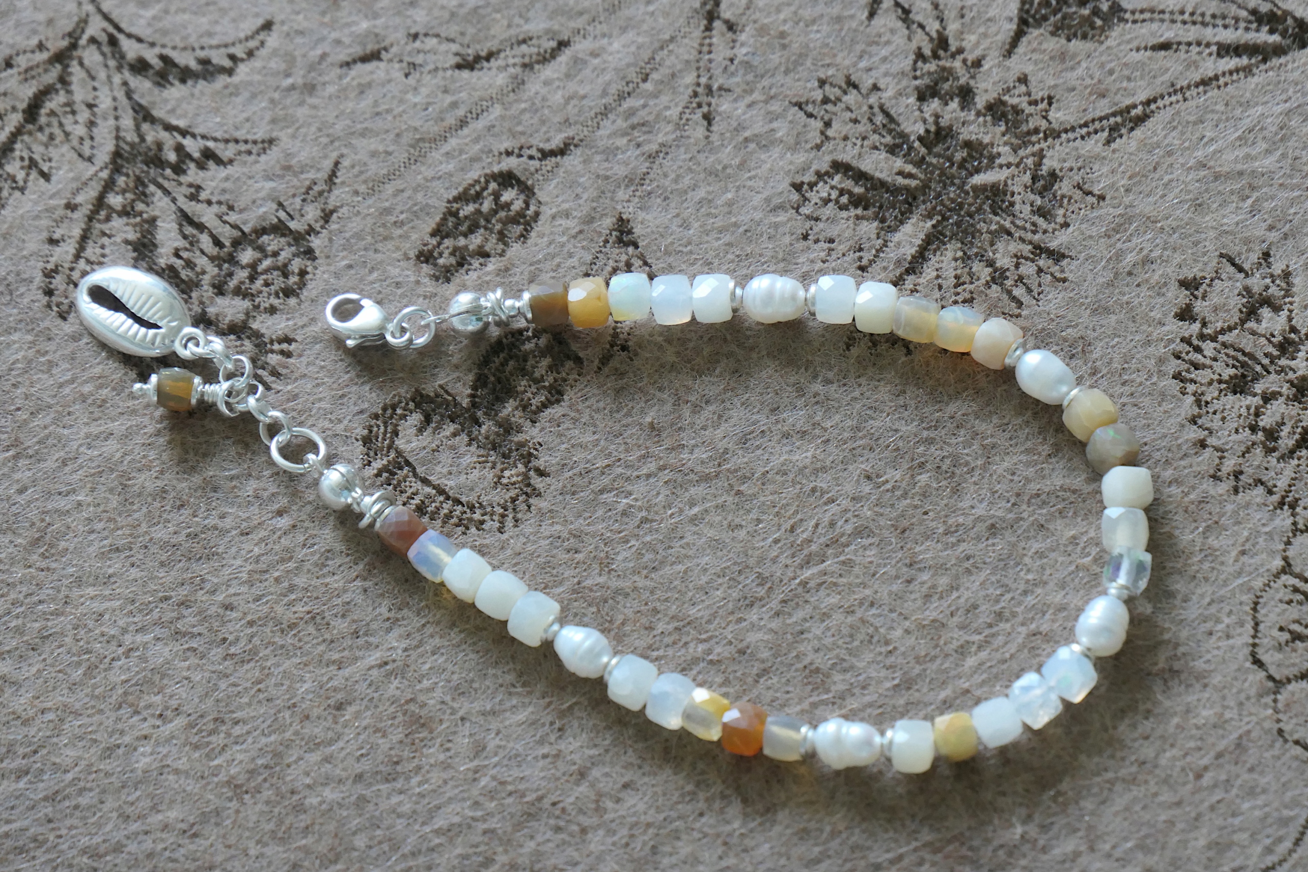 Náramek stříbro 925 opál perly