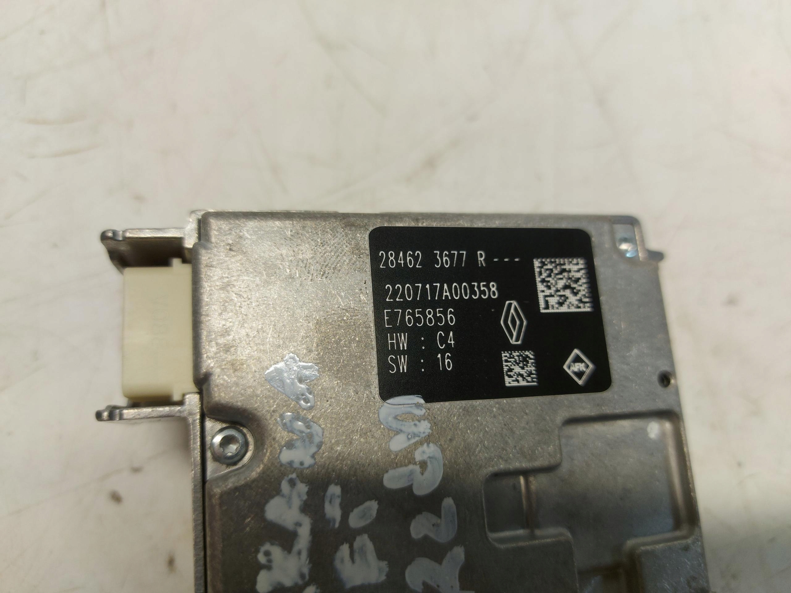 Renault Arkana, RS-Line RADAR sensor KAMERA SENSOR front 284623677R