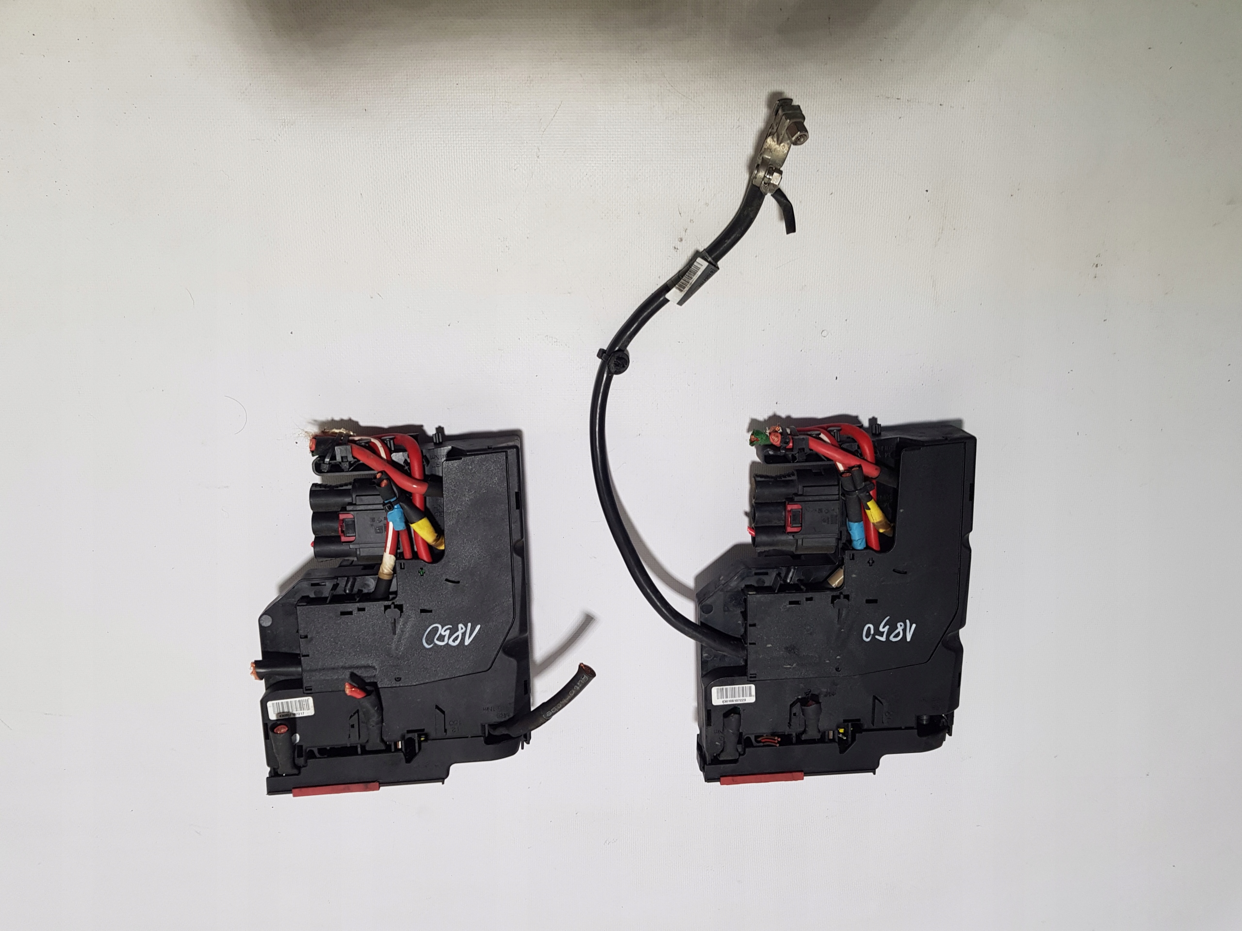 module terminal plus MERCEDES W212 NABOJ PIROTECHNICZNY 2075401850
