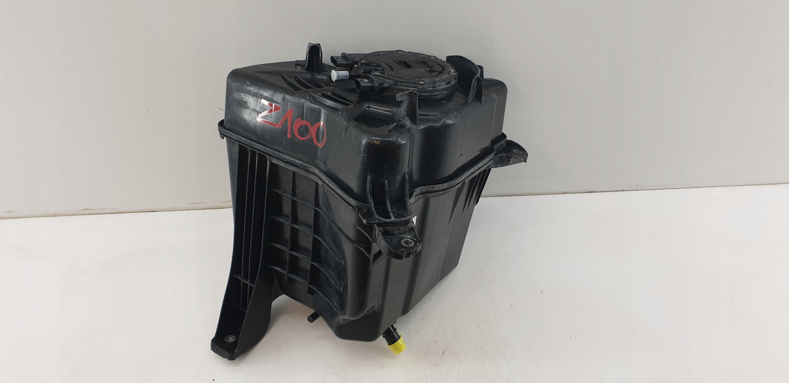serbatoio Pompa ADBLUE MERCEDES SPRINTER W907 W910 A0994711400 A9104706900