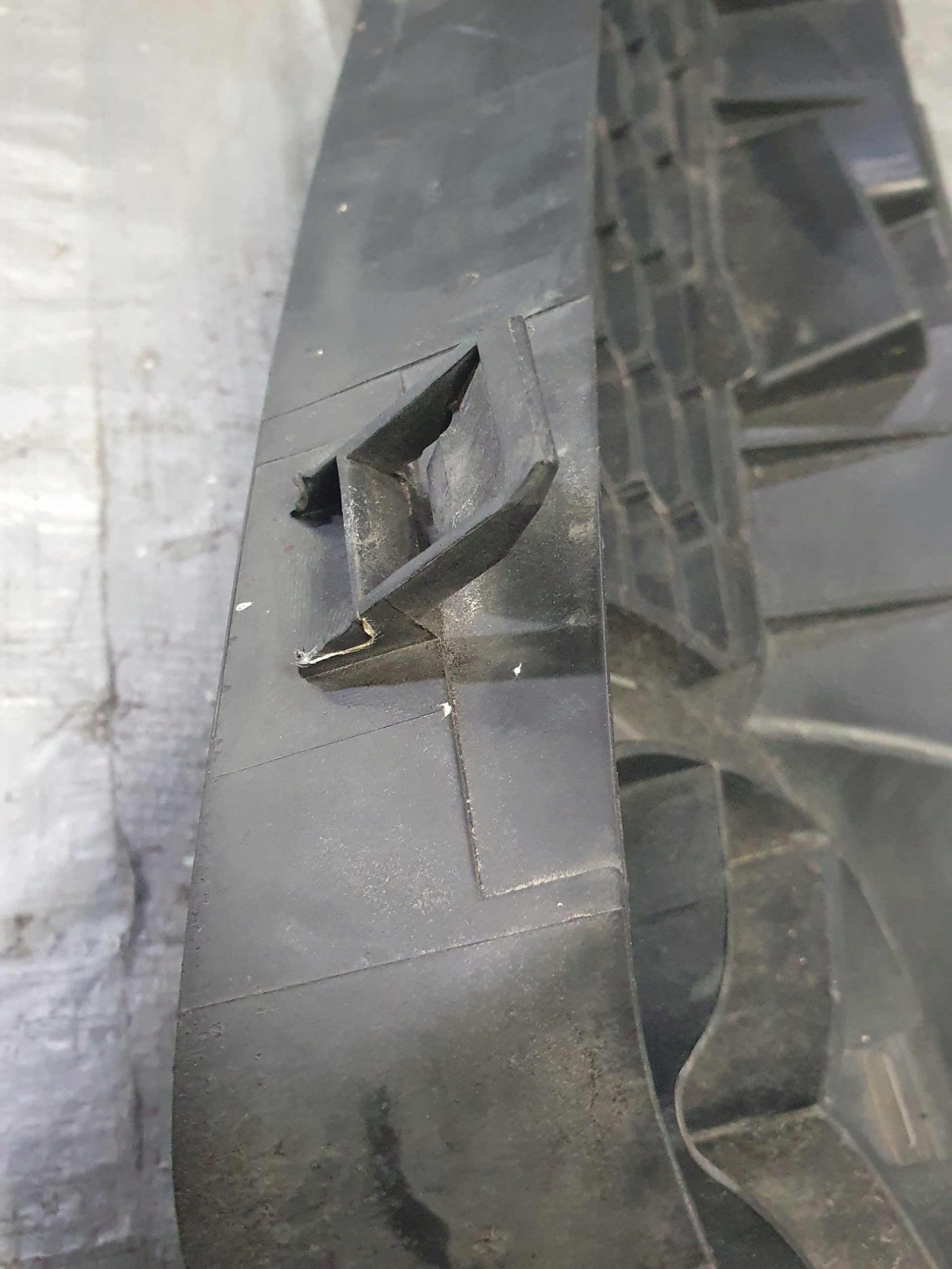 Grill Grill MAZDA 6 GG 05-07 LIFT