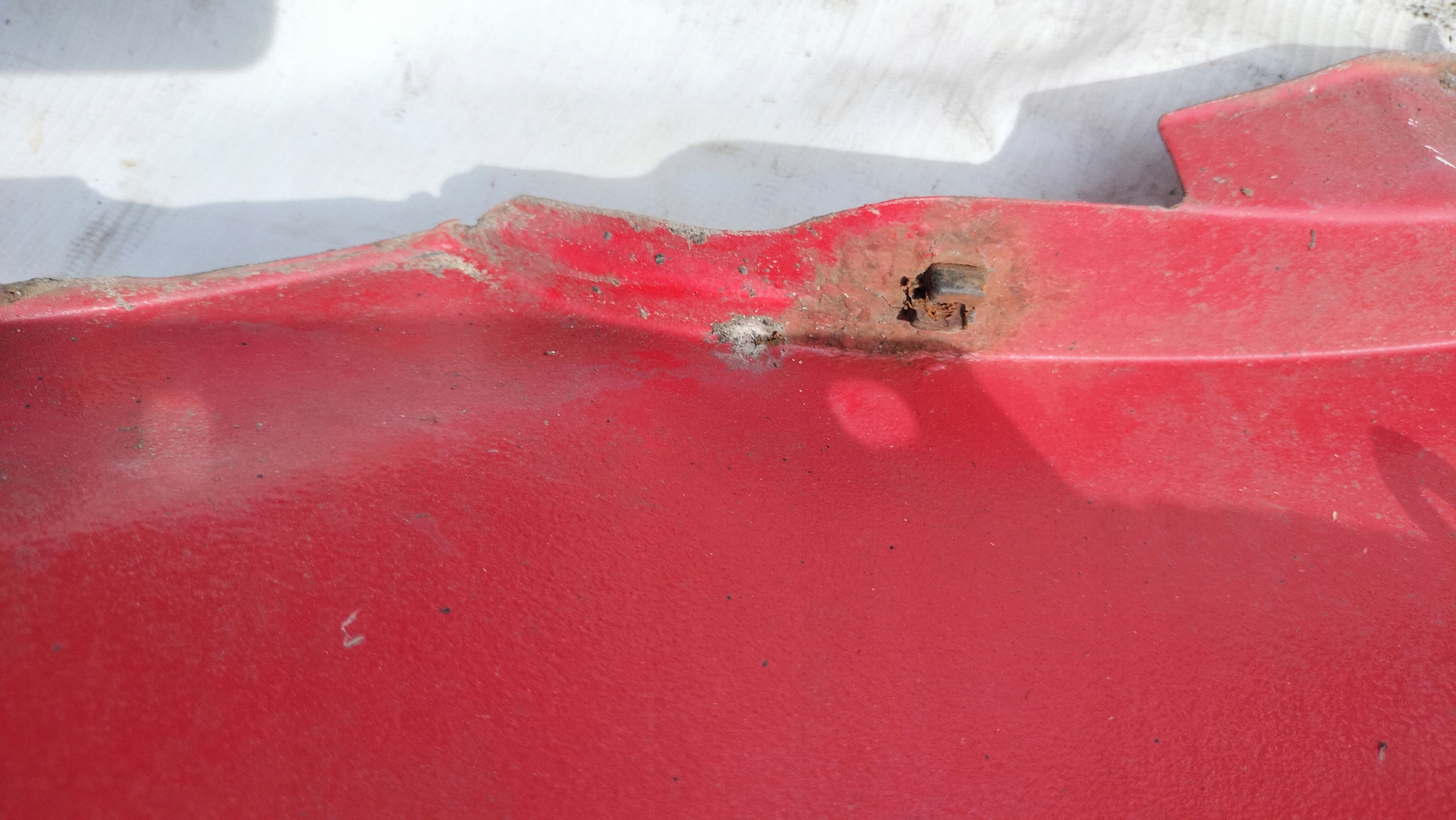 DAIHATSU CUORE VI parafango Destra rosso