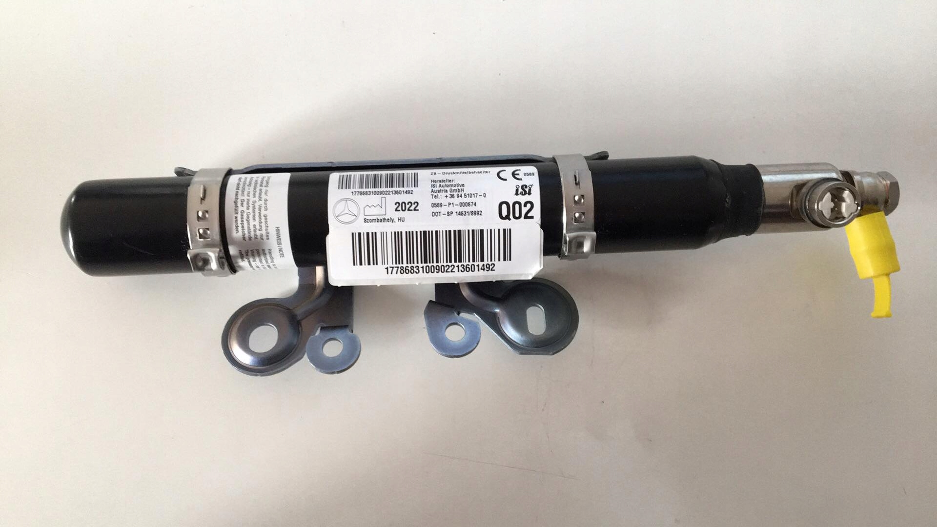 A1778683100 - MERCEDES GLA II H247 1.3 вогнегасник генератор газу 22