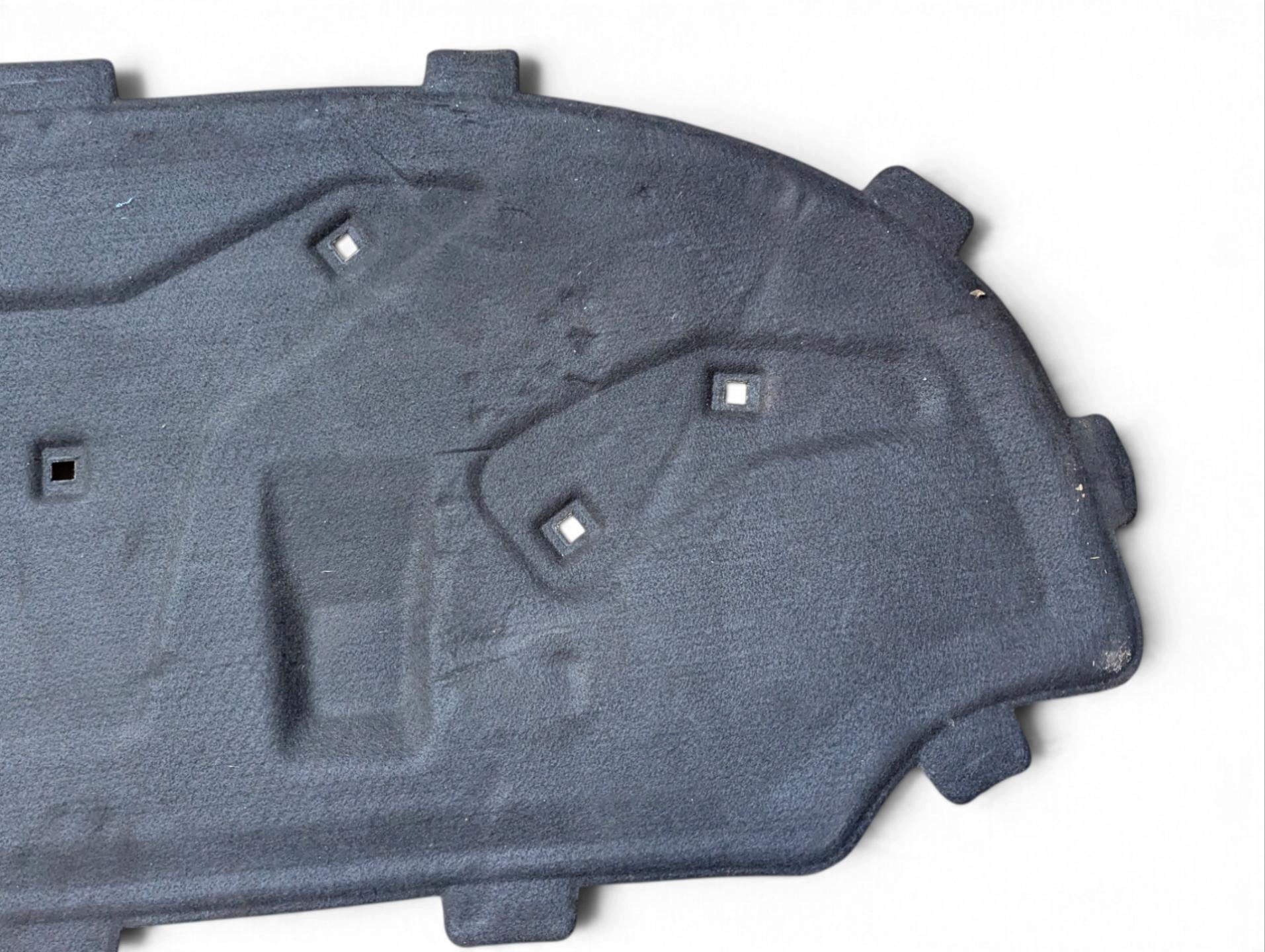 insonorisation du capot moteur Audi A3 8P 2nd facelift 2008 8P0863825L