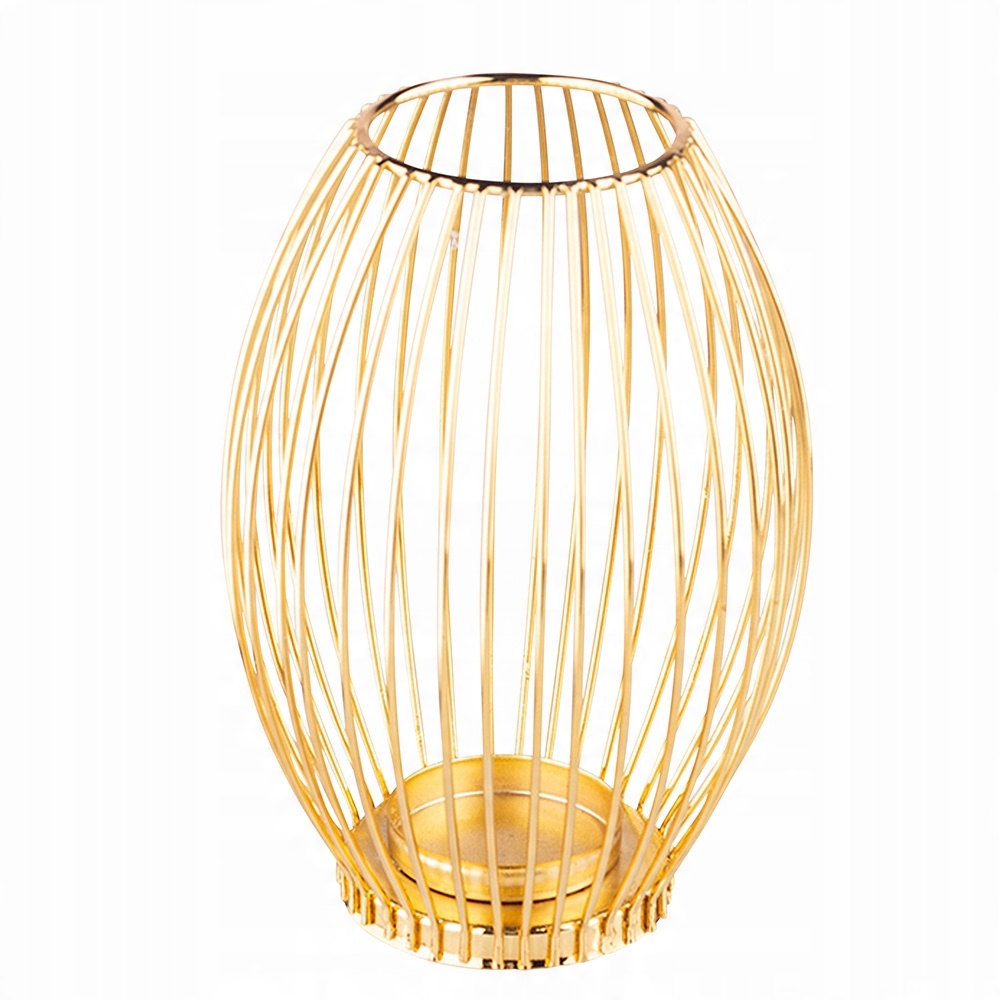 

Złoty Świecznik W Stylu Glamour Metalowy 22CM