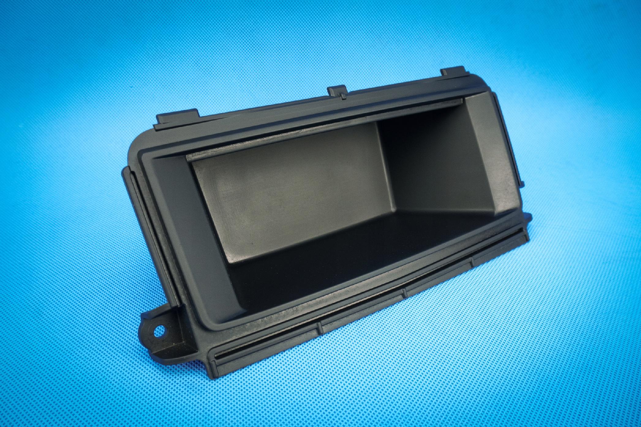 plato passenger compartment tunelu Audi Q7 4M 4M0863300