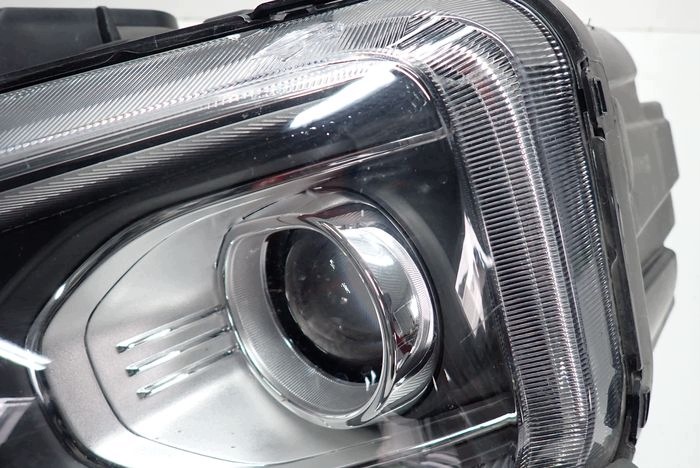 HYUNDAI KONA 17- reflektor left light left