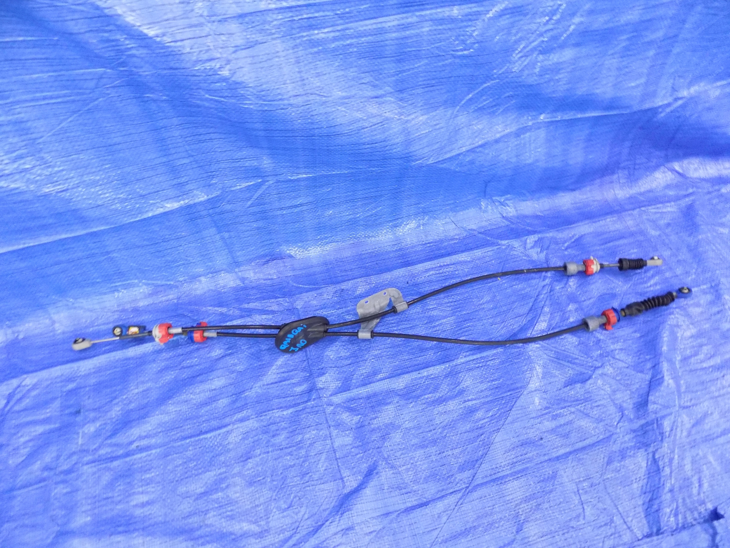 Троси перемикання передач NISSAN QASHQAI J10 2.0 DCI