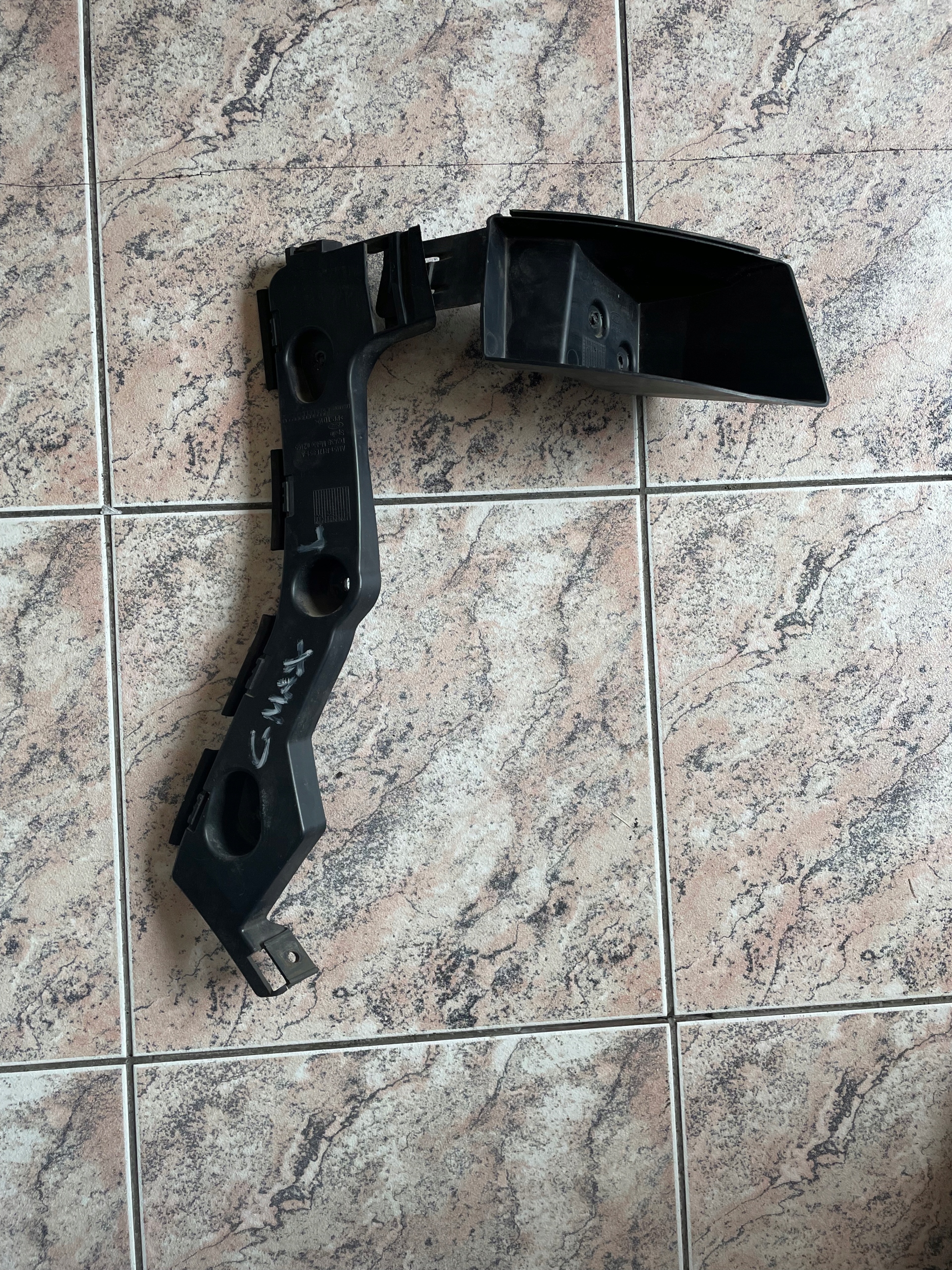 Бампер Ford C-Max 2010-задній лівий