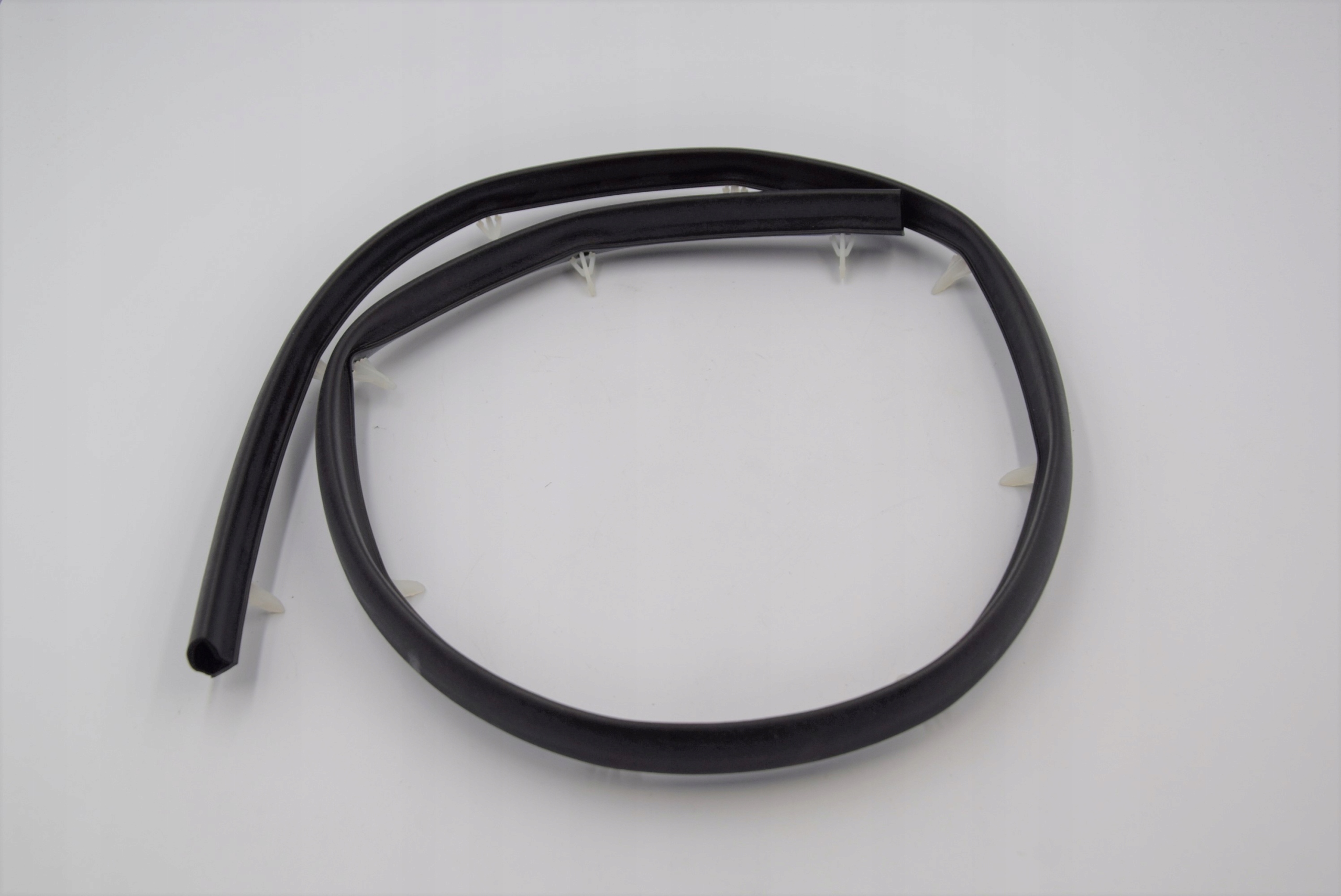 A1708890098 - Нова ORG прокладка капота заднього MERCEDES R170