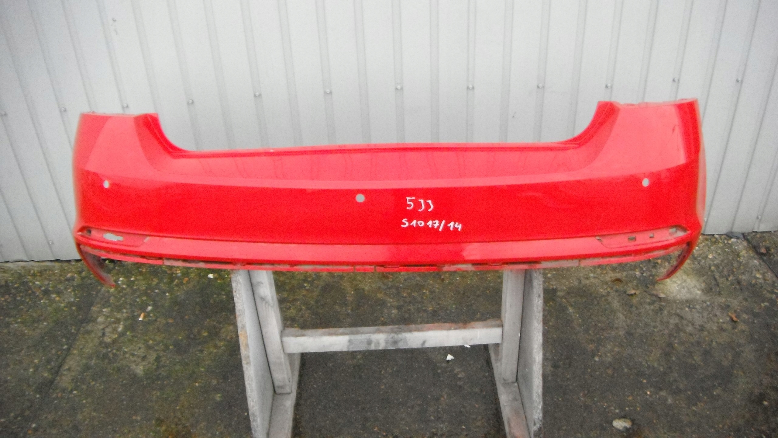 SKODA RAPID ZDERZAK TYŁ 5JJ