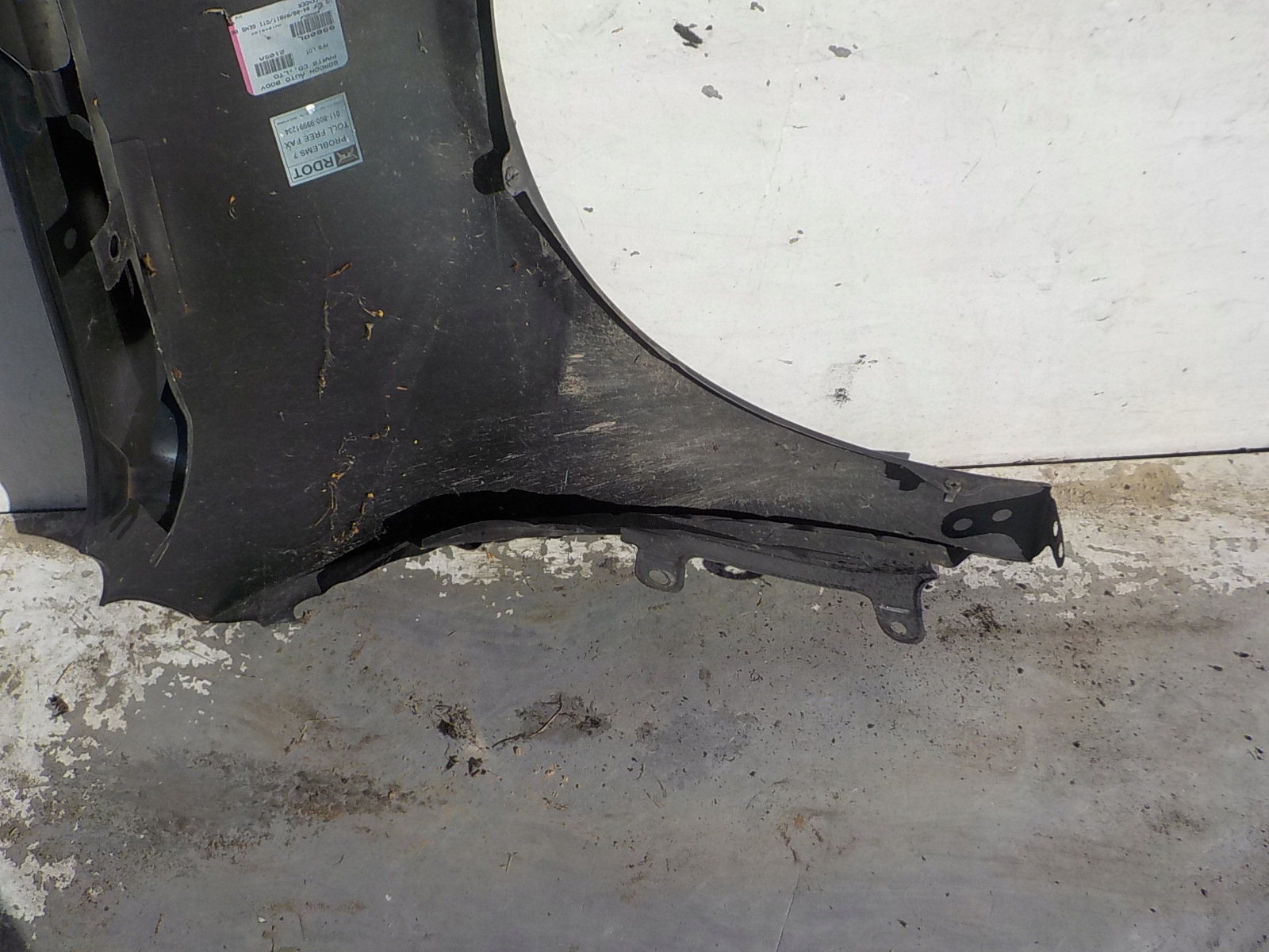636 VOLKSWAGEN GOLF V fender left front front